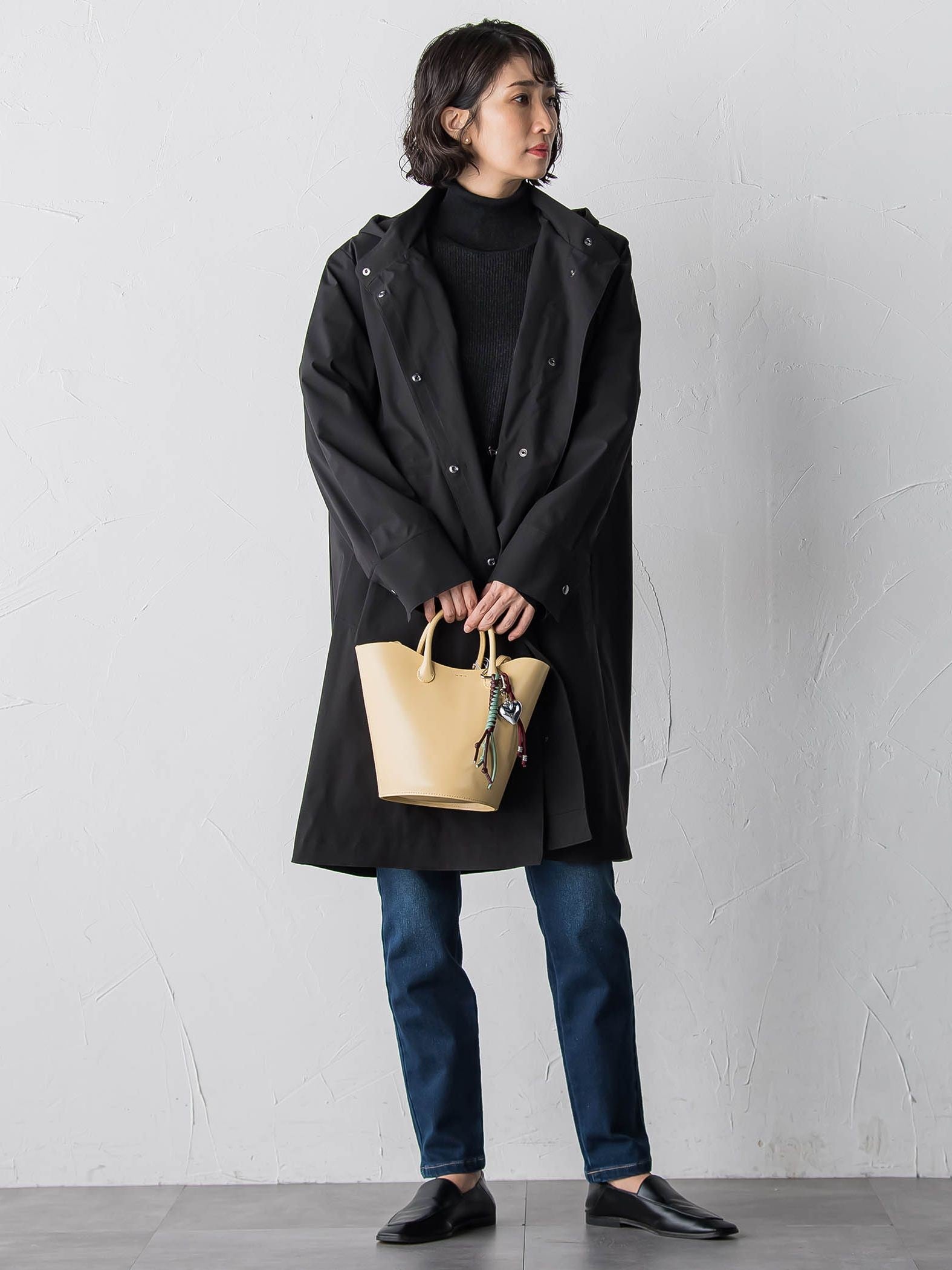 ラメリブタートルニット