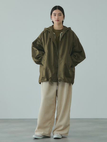 ボアライナー付きナイロンフーディブルゾン≪洗濯機で洗える≫