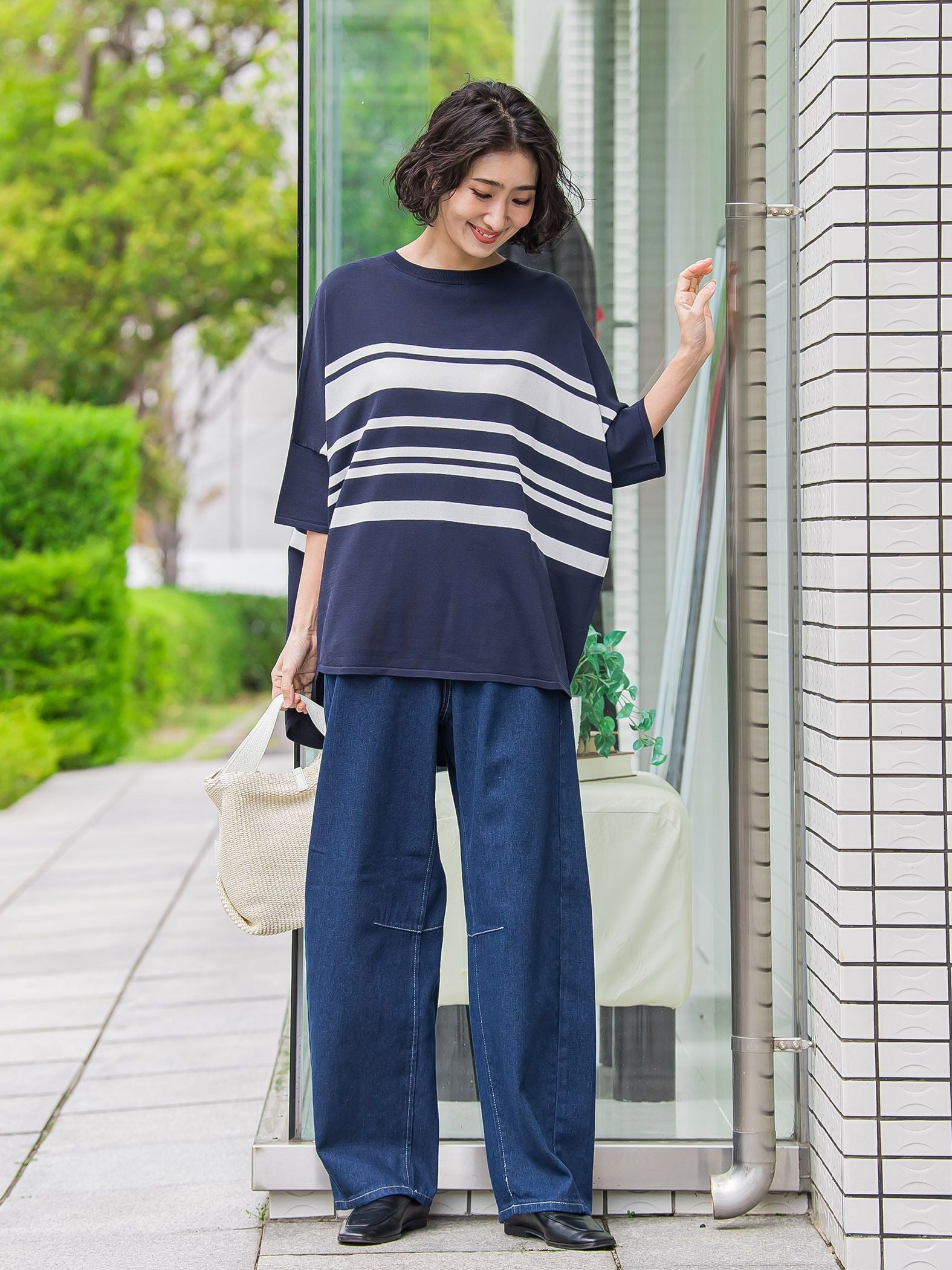 【WEB限定】デニムカーブパンツ≪洗濯機で洗える≫