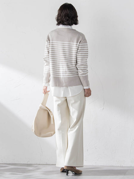 ネックフリルブラウス