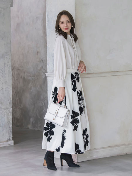 ビッグフラワーフロッキースカート