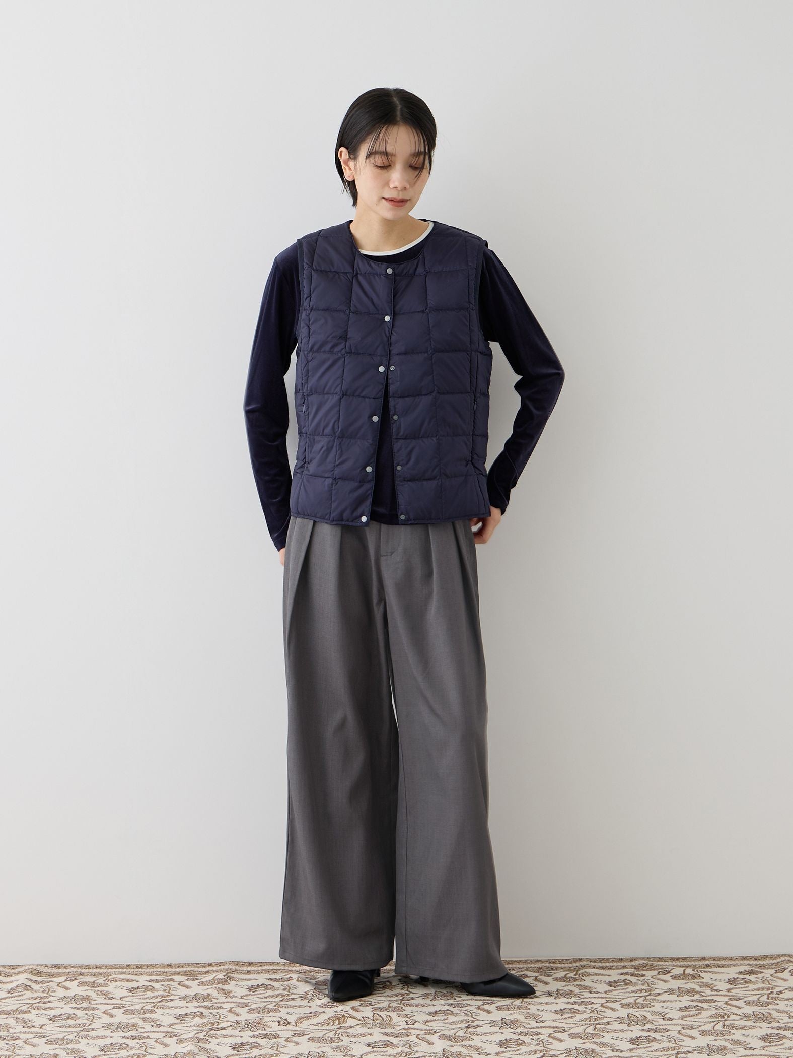 エステルツイルタックパンツ