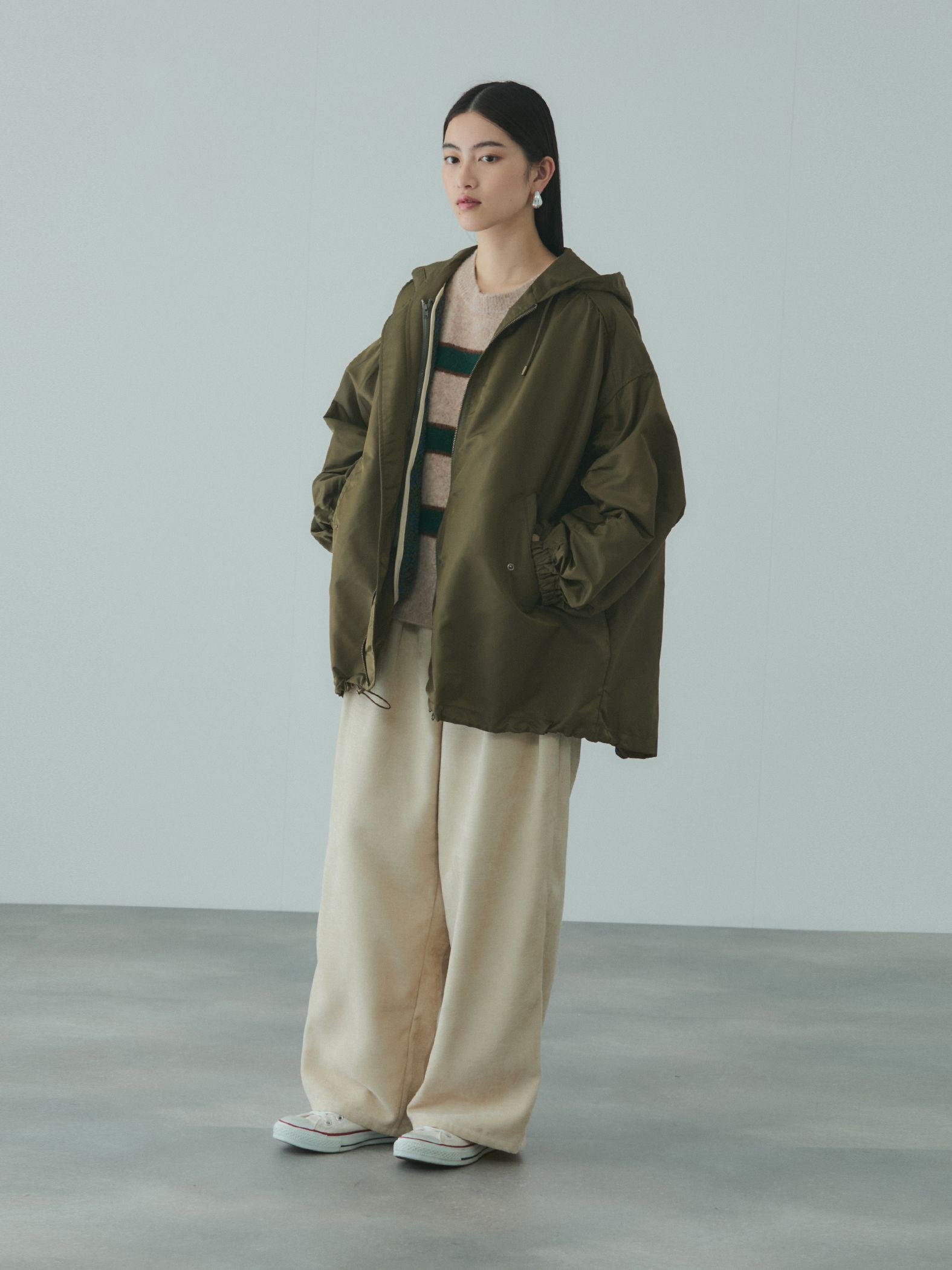 ボアライナー付きナイロンフーディブルゾン≪洗濯機で洗える≫