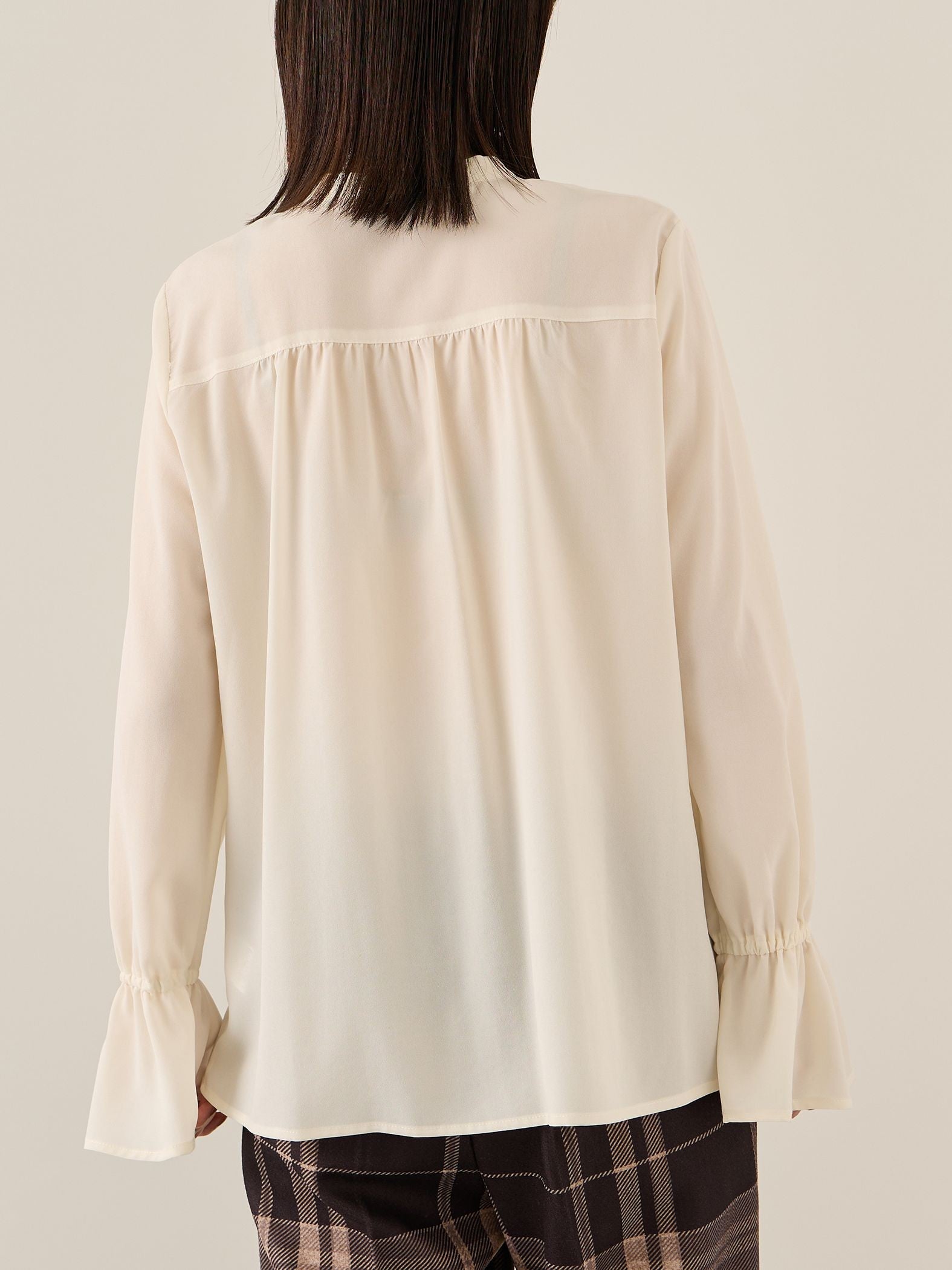 ポライトジョーゼットフリルブラウス≪手洗い可能≫