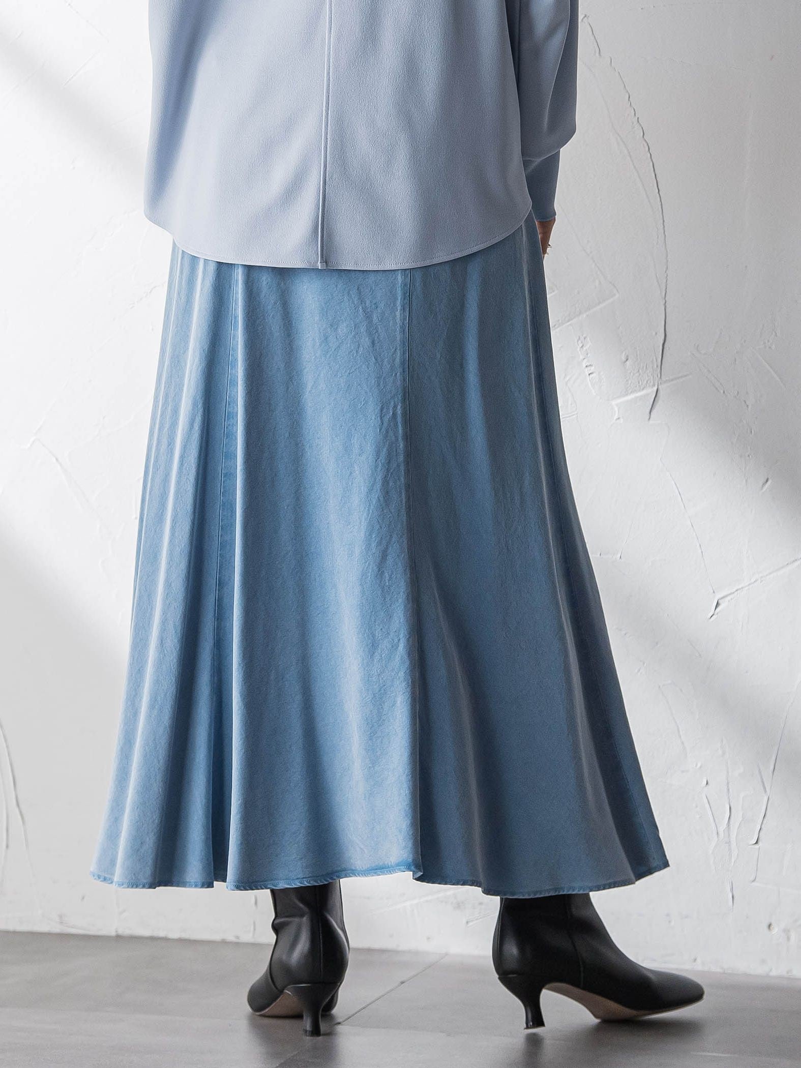 【40周年限定】カラーデニムセミフレアスカート