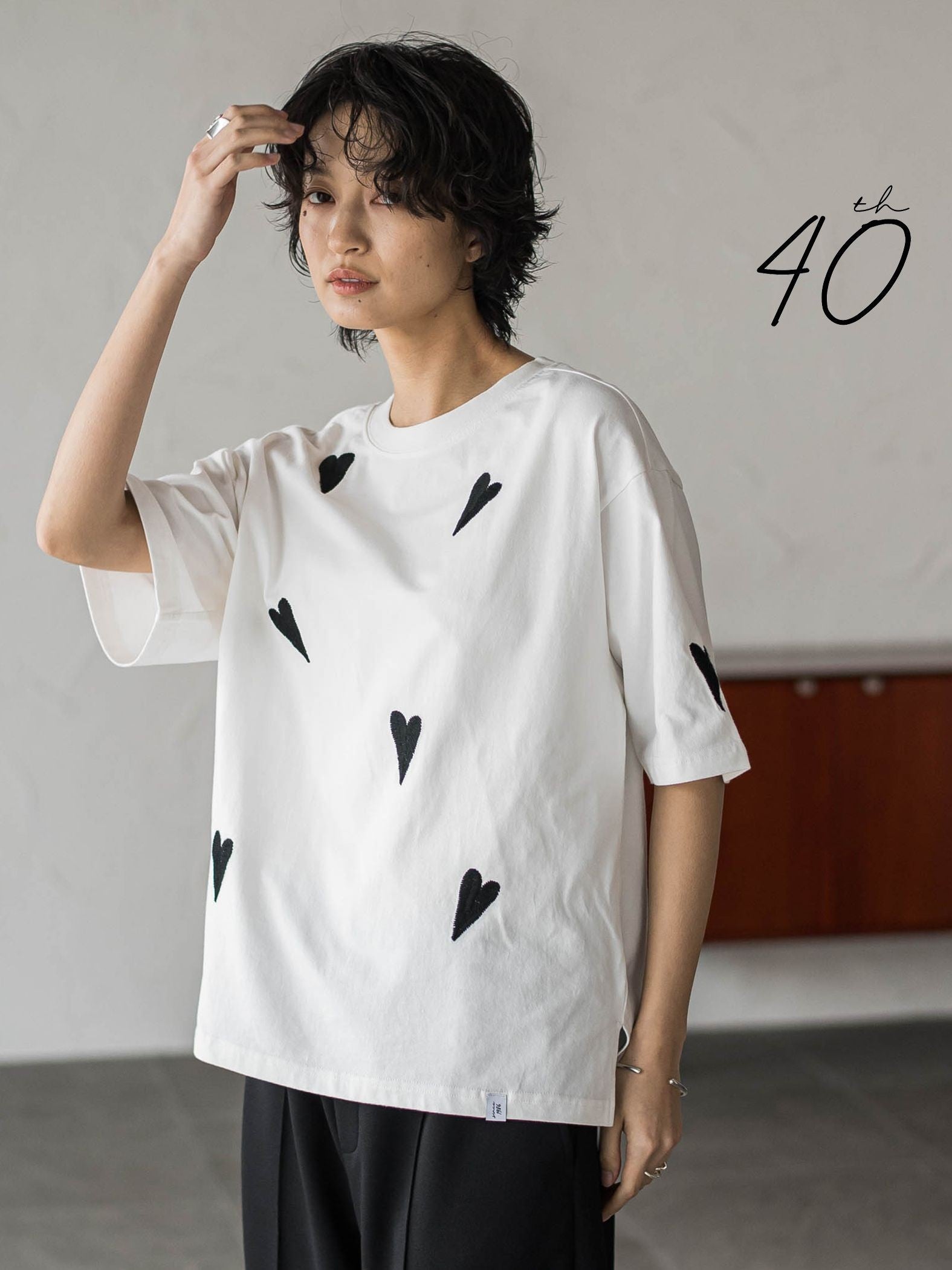 【40周年限定】LOVE刺繍ルーズTシャツ