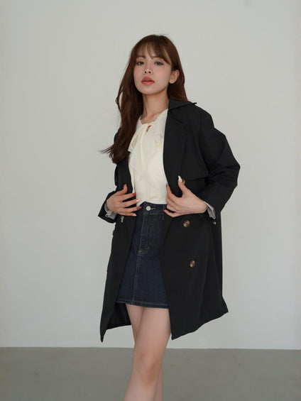 Middle Trench Coat