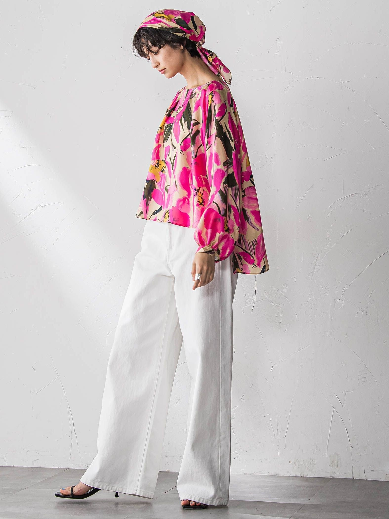 IPEKERフラワープリントフレアブラウス