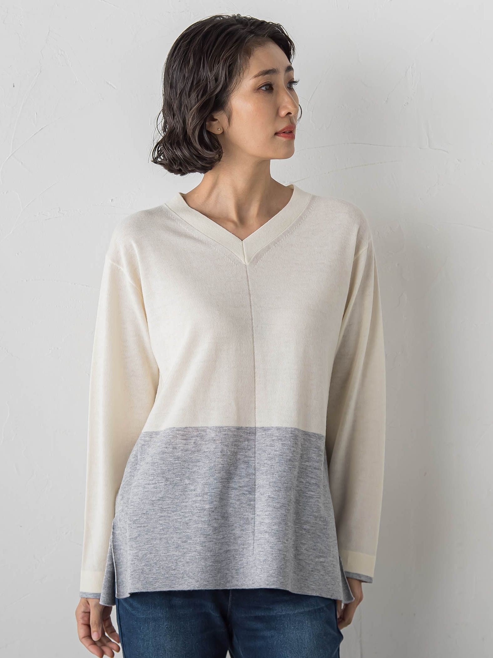 ファインウールVネックニット