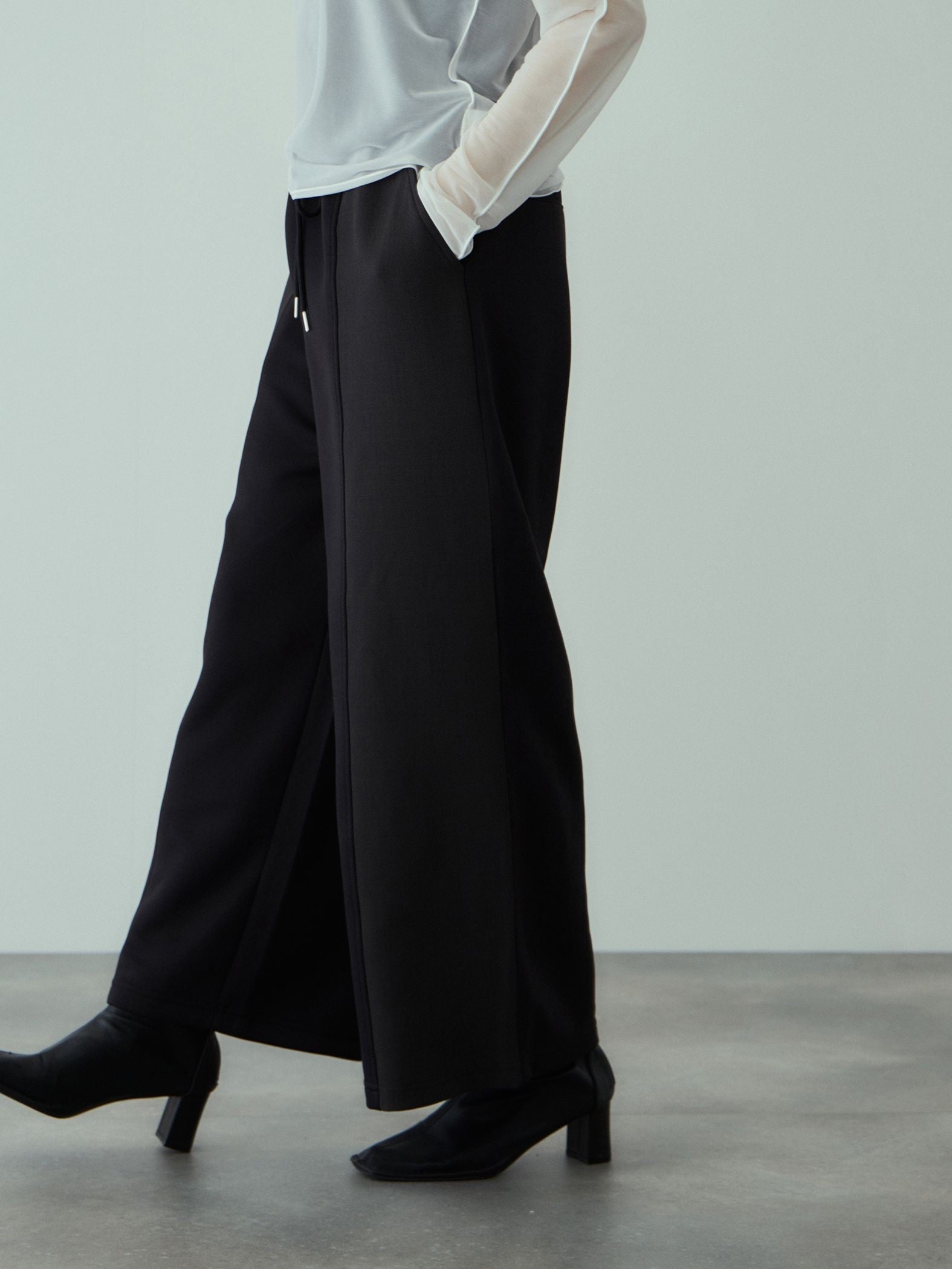軽量ボンディングイージーワイドパンツ≪洗濯機で洗える