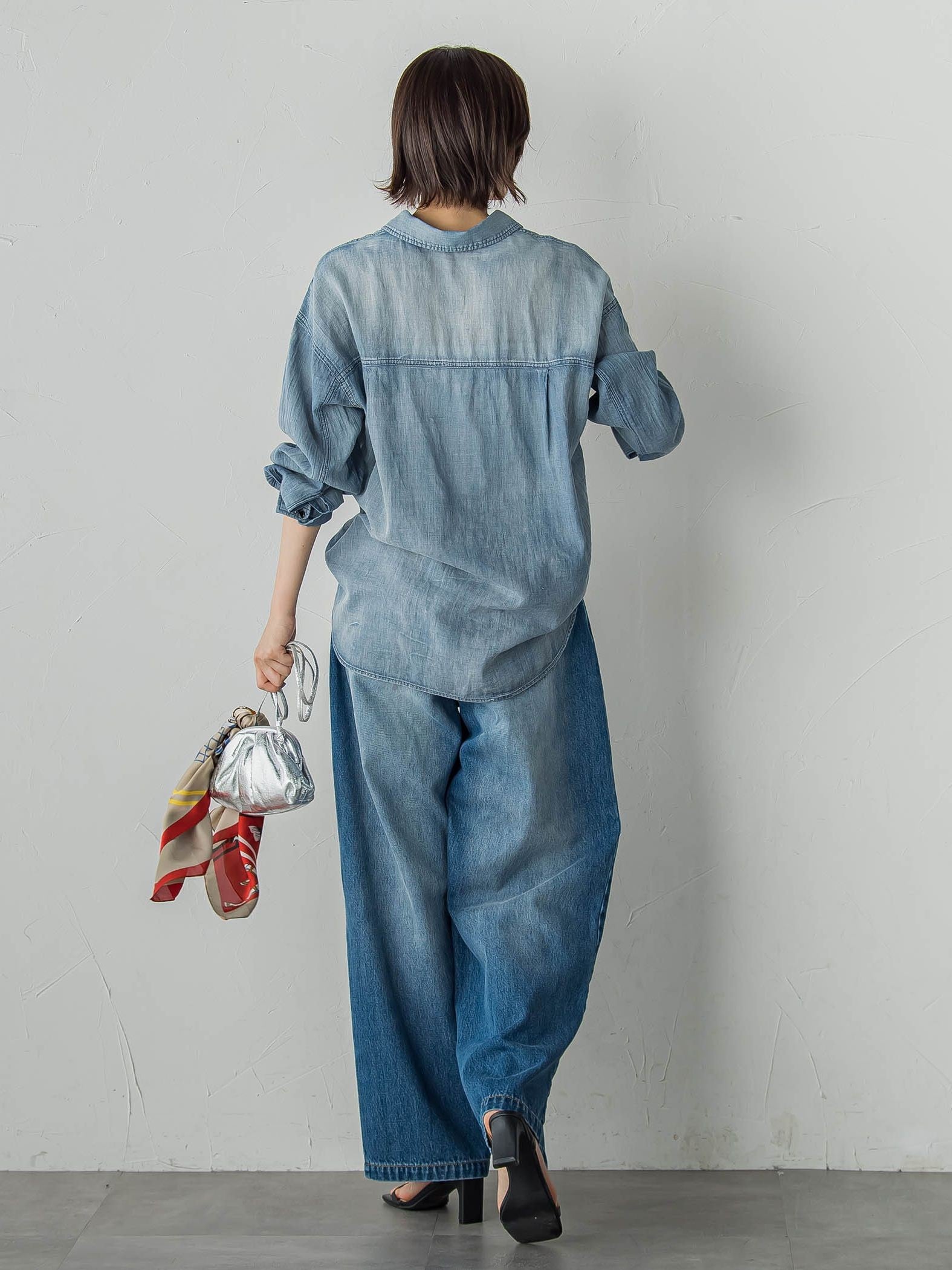 シアーデニムシャツ≪洗濯機で洗える≫