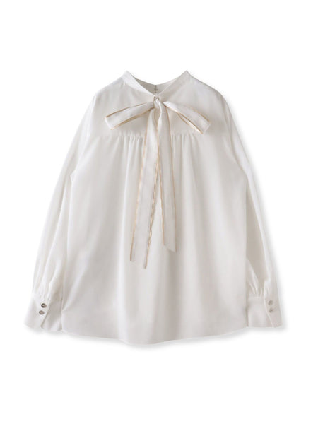 フェミニッシュデシンブラウス