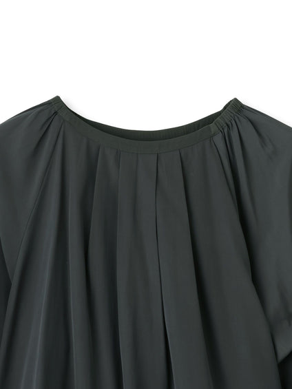 ホイップタックスリーブブラウス