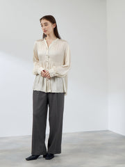 割繊サテンキーネックペプラムブラウス≪手洗い可能≫