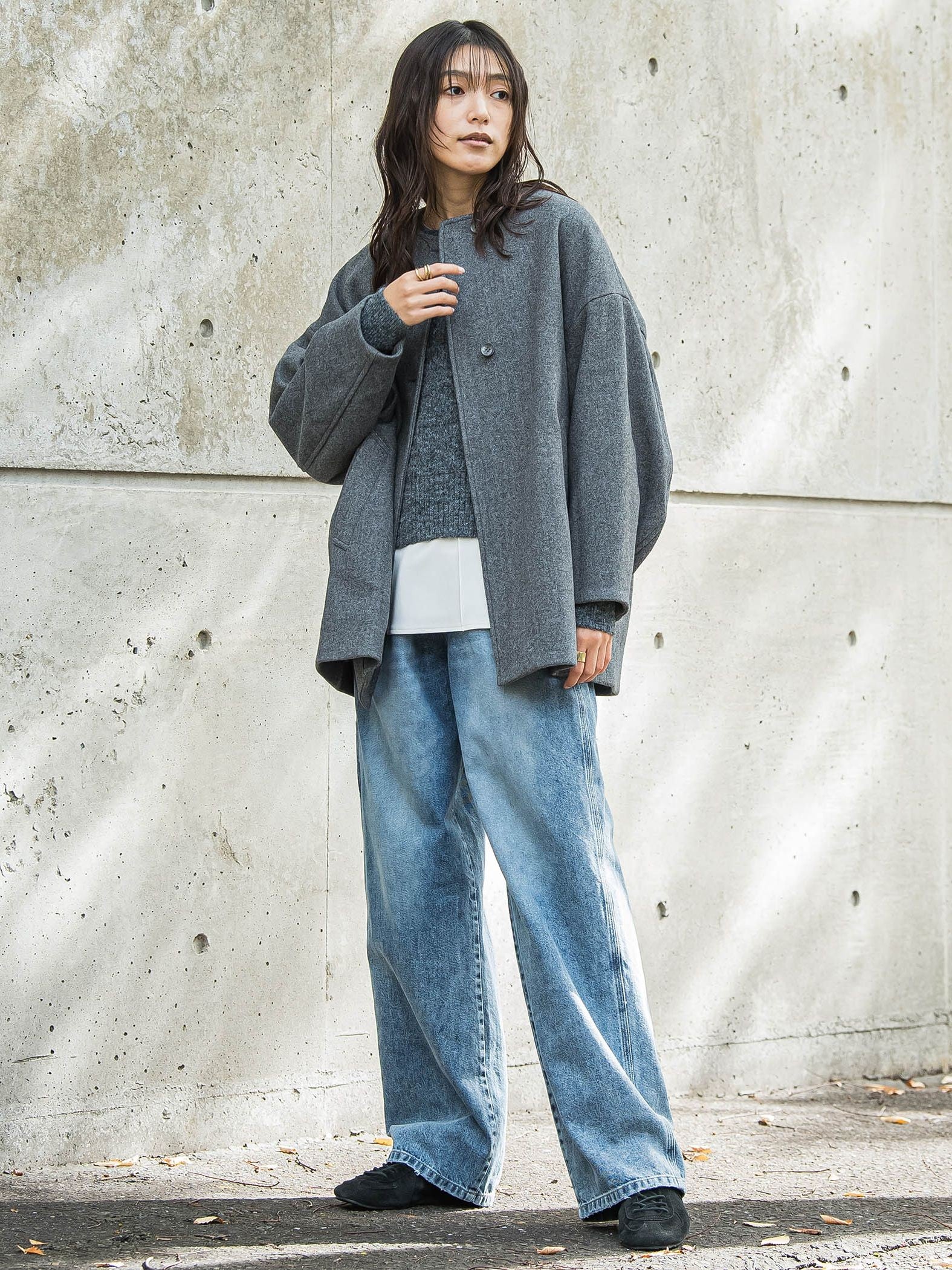 ライトジャージメルトンノーカラーミドルコート