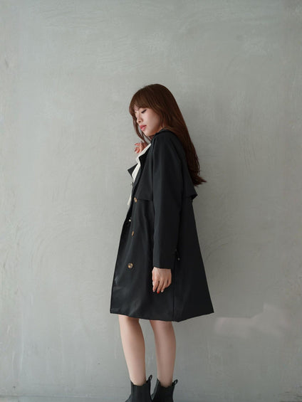 Middle Trench Coat