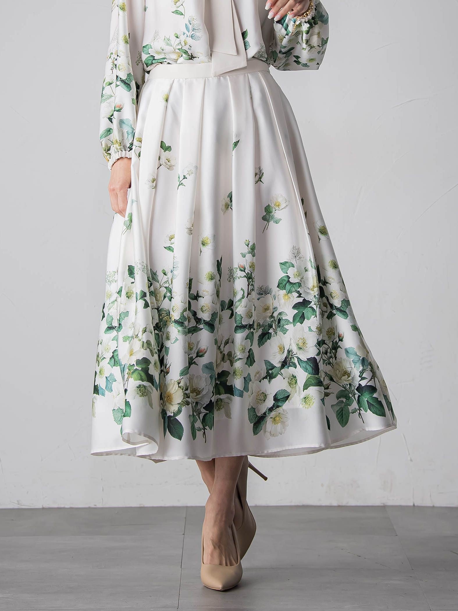 クリスマスローズスカート