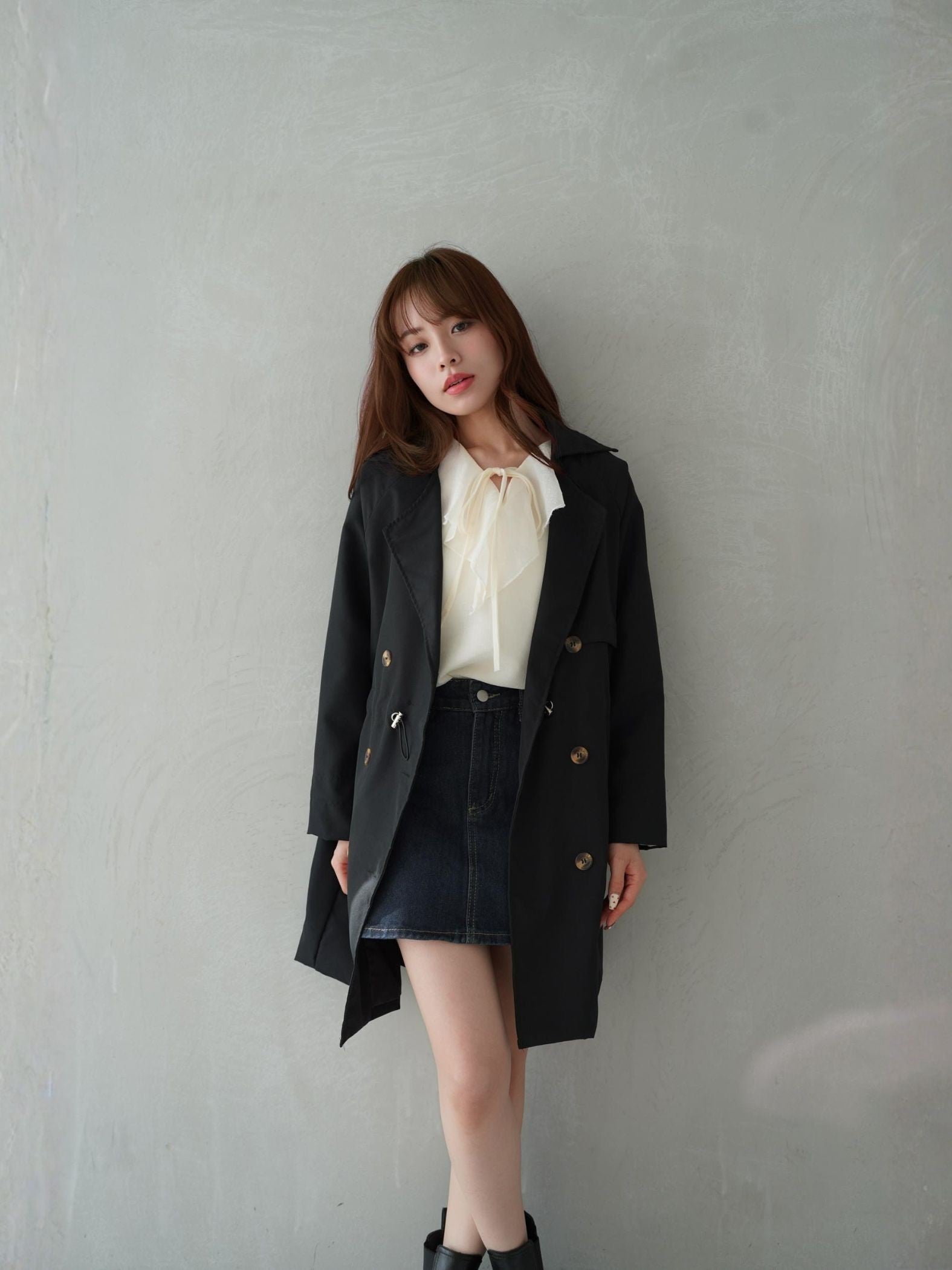 Middle Trench Coat