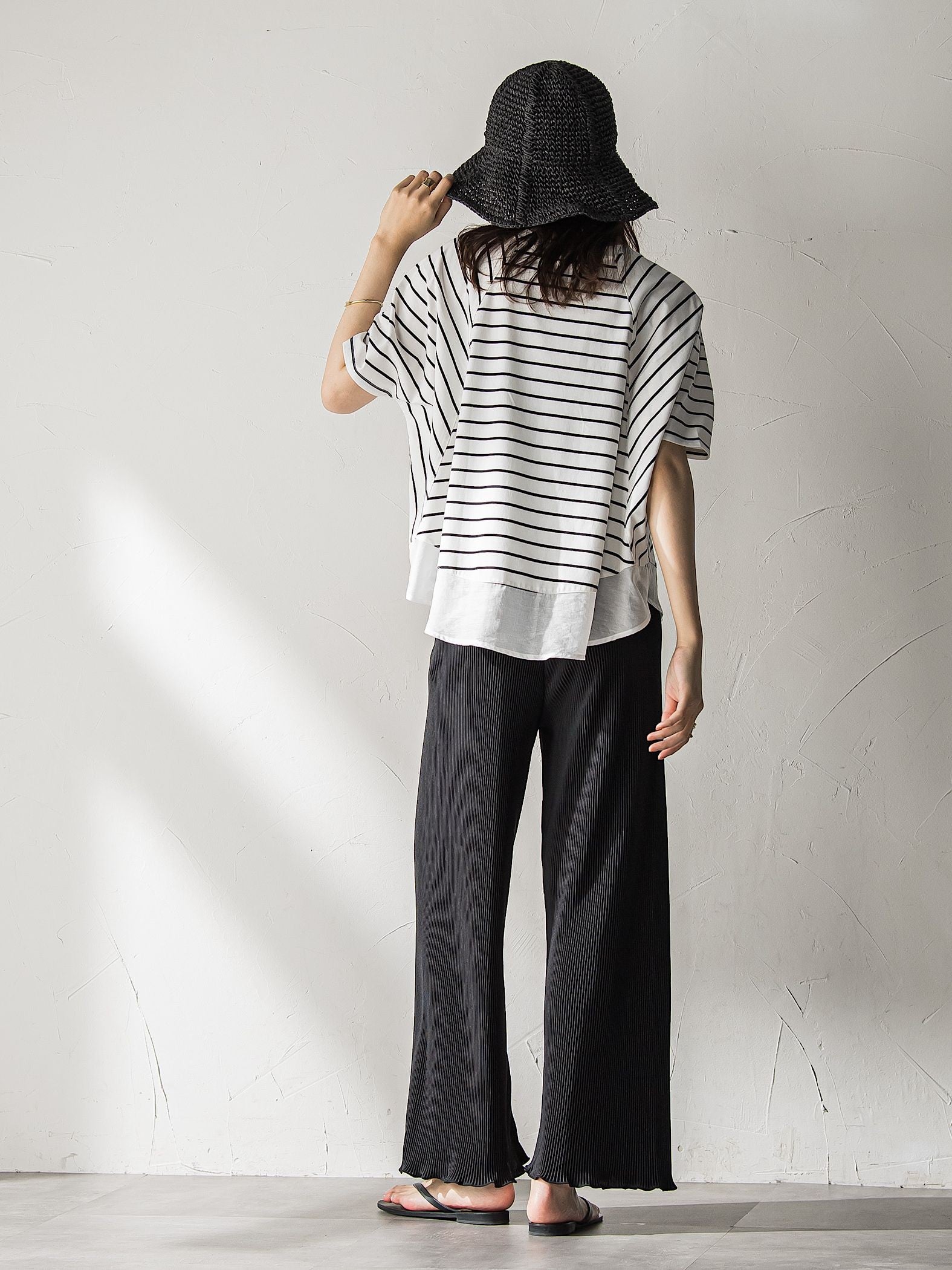 【WEB限定】クリスタルプリーツパンツ≪手洗い可能≫