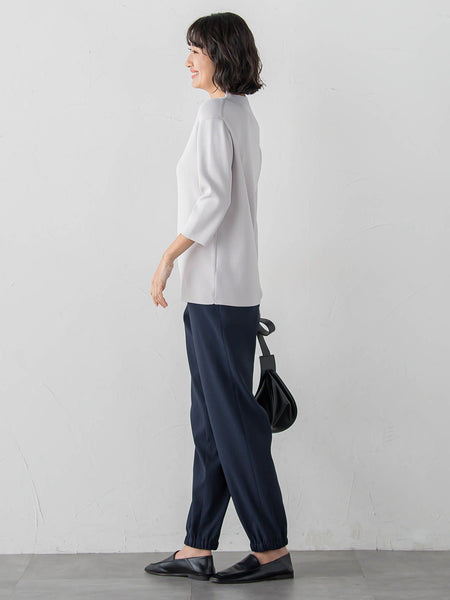 モックネックニット