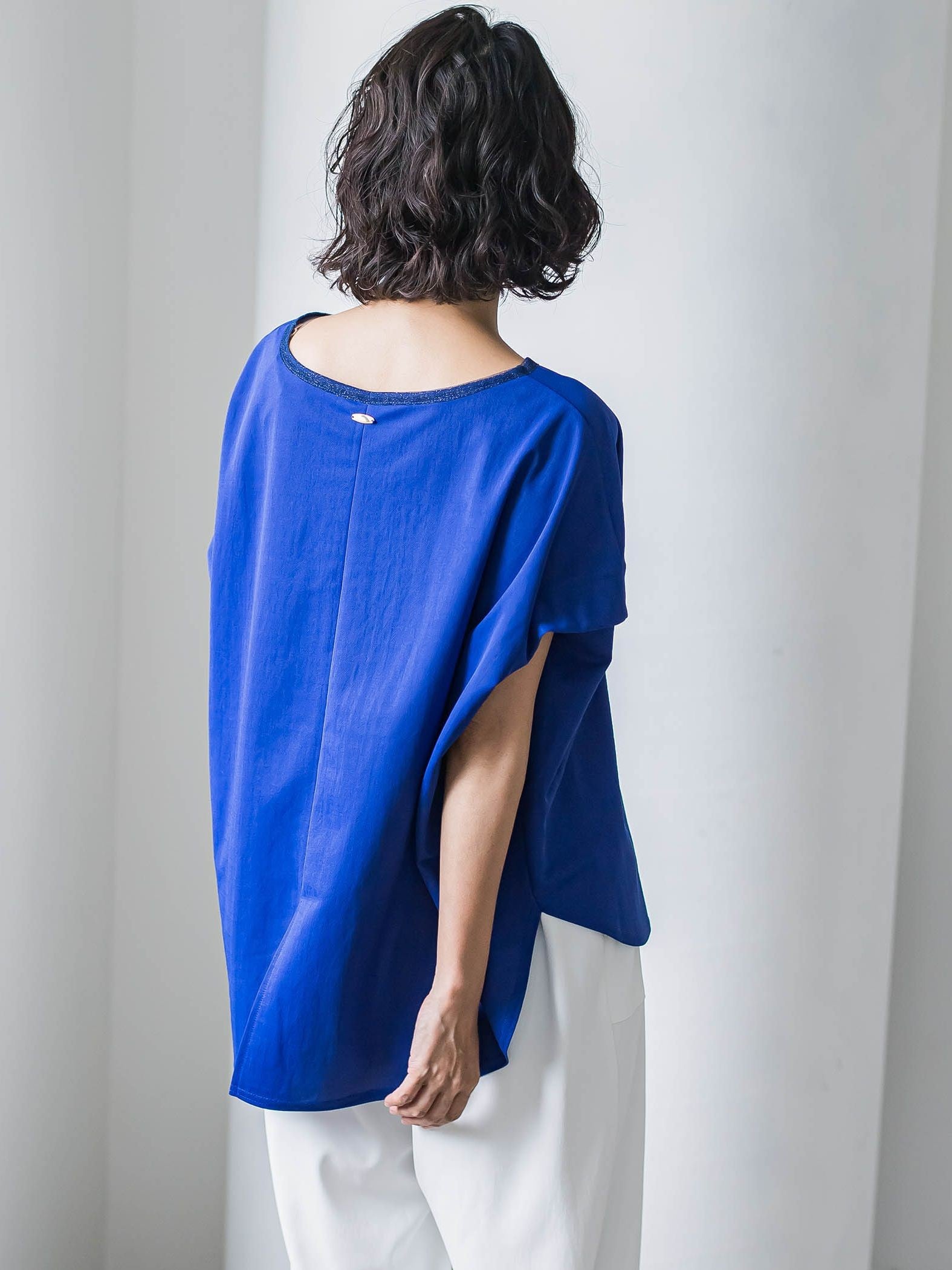 【WEB限定】ゆったりシルエットカットソー≪洗濯機で洗える≫