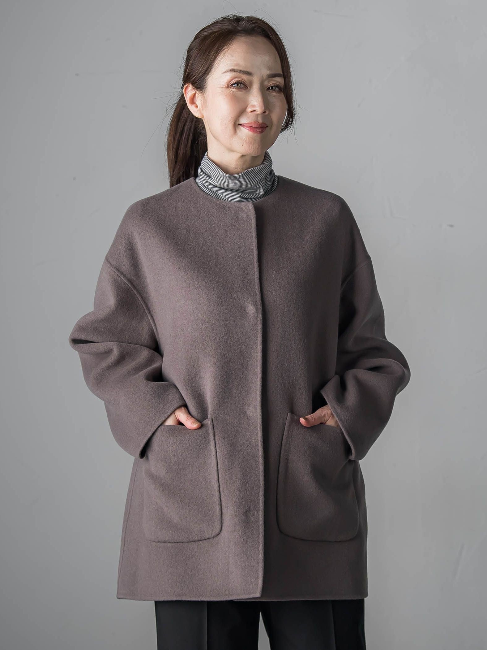 ノーカラーウールリバーコート