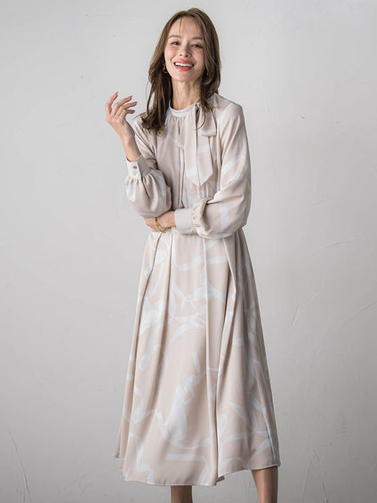 トゥシューズワンピース