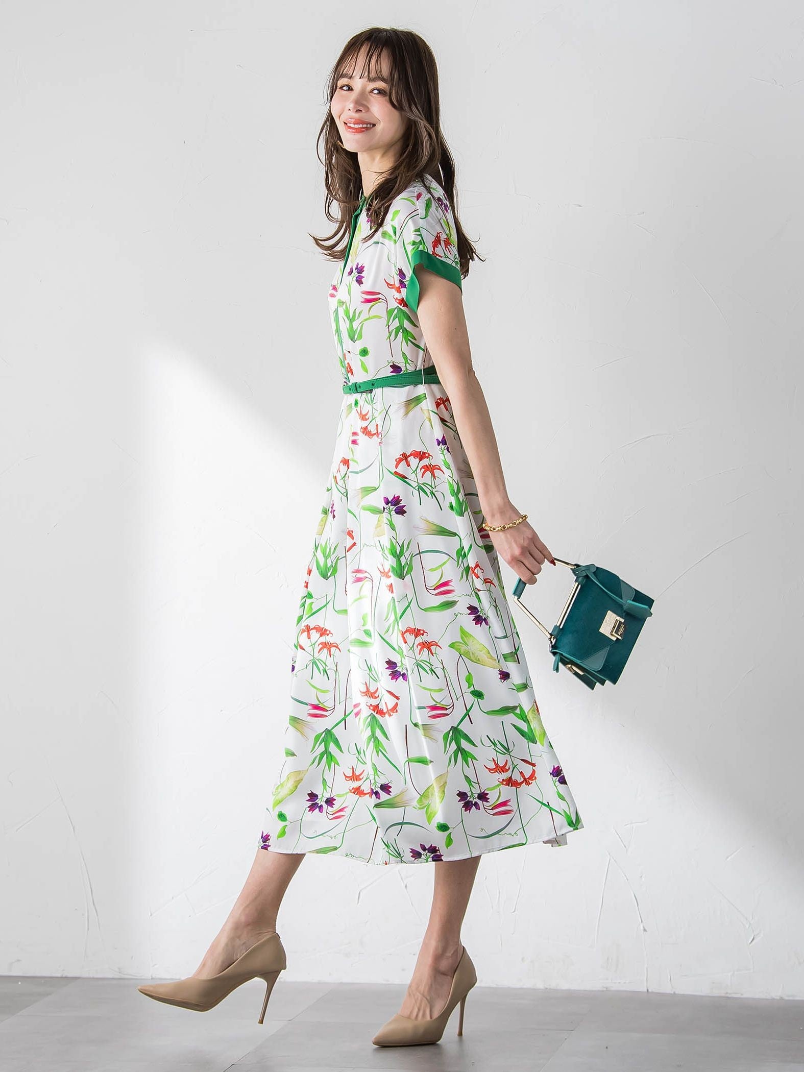 【KEITA KAWASAKI × Viaggio Bluコラボ】リリープリントワンピース