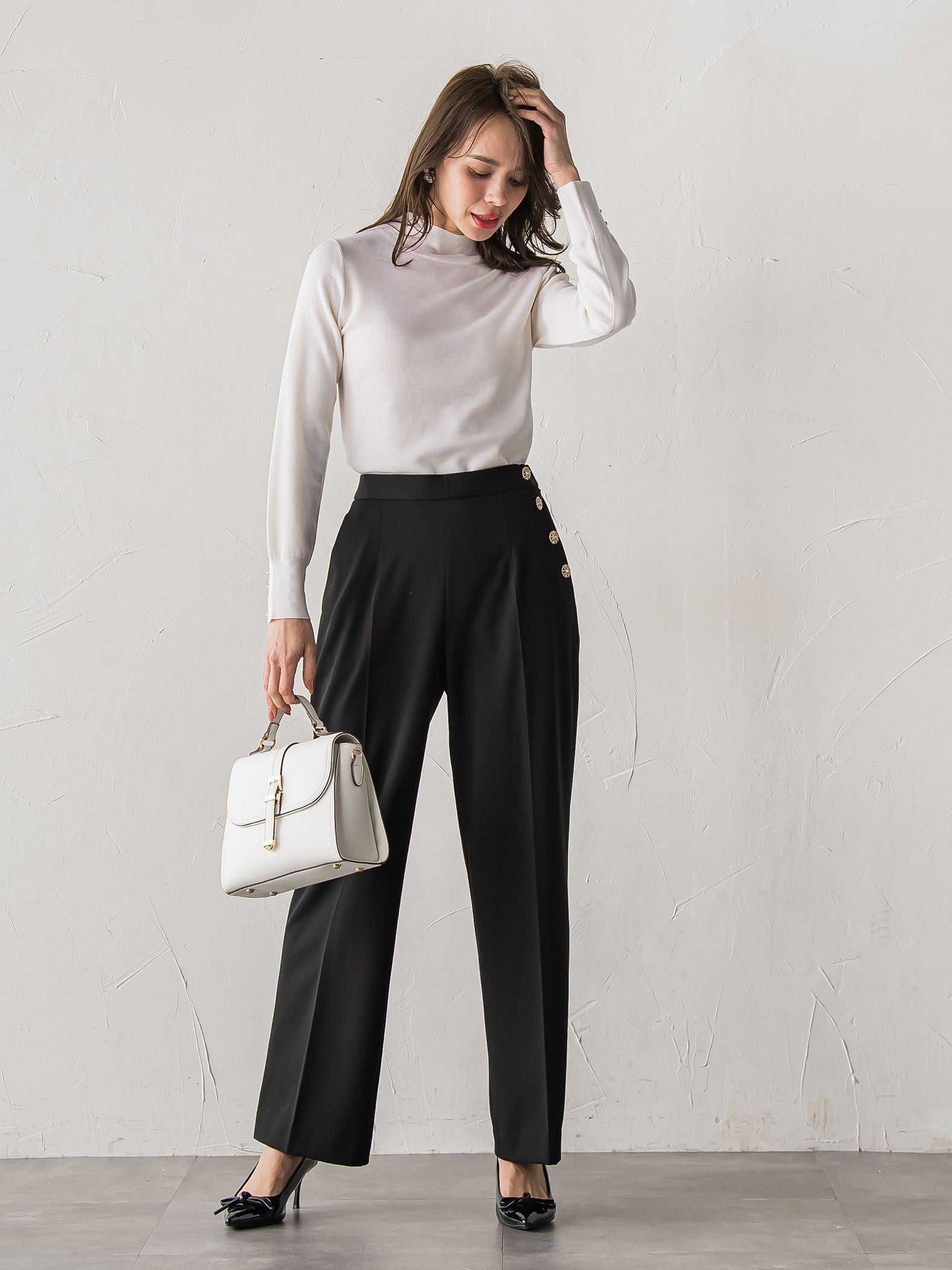 BRISBANEハイネックニット