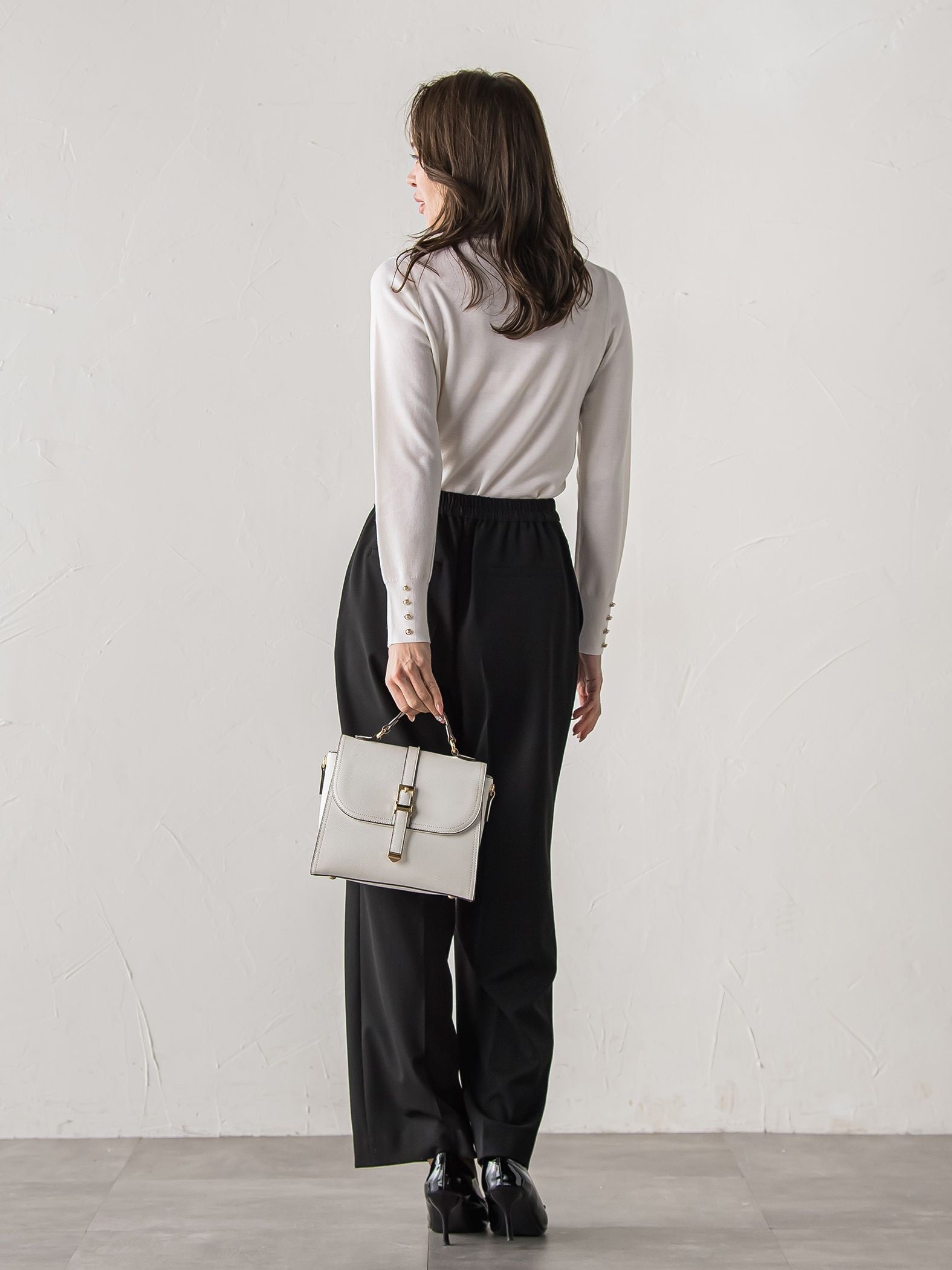 BRISBANEハイネックニット