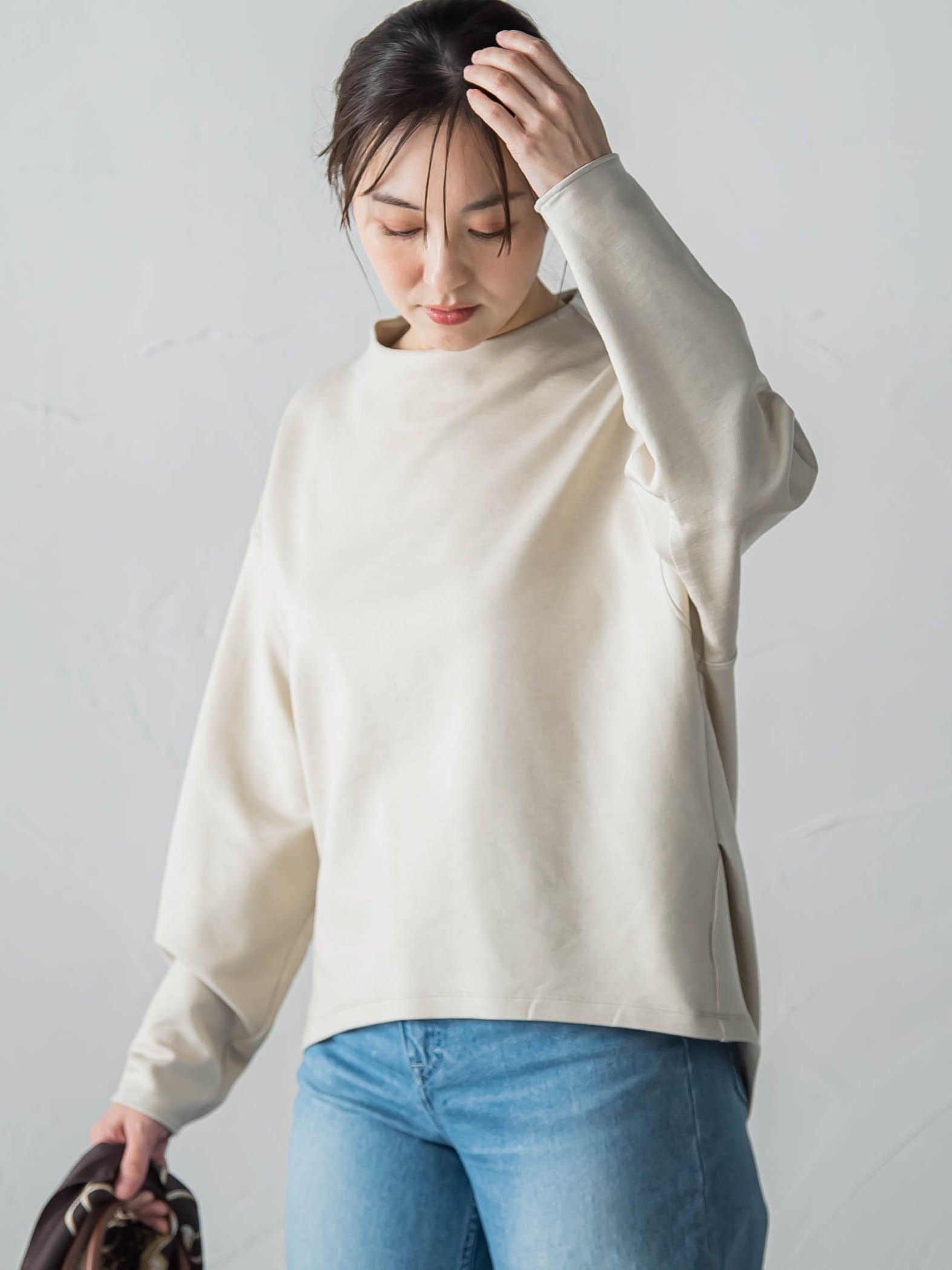 ソフトストレッチダンボールカットソー