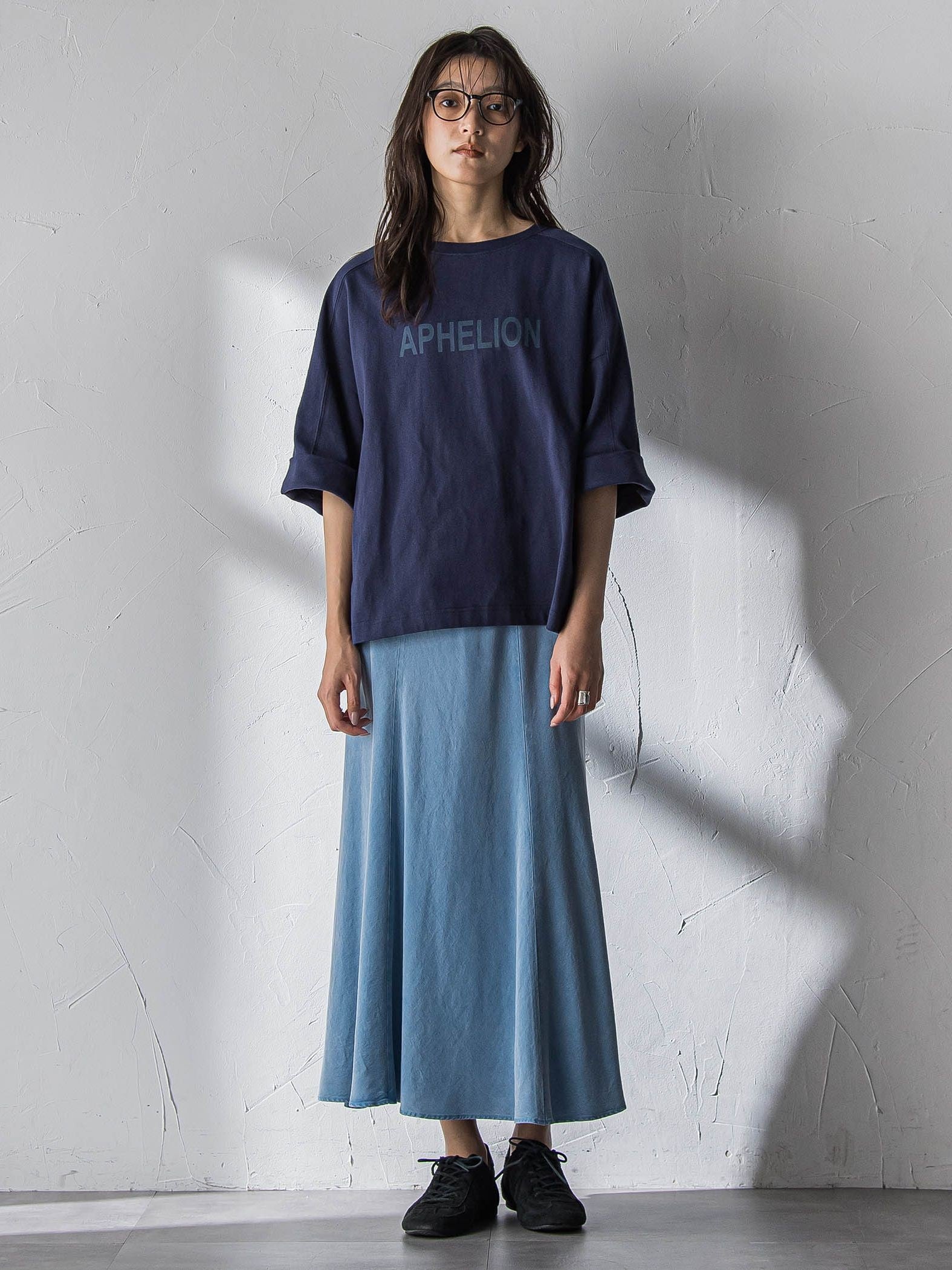 【40周年限定】カラーデニムセミフレアスカート