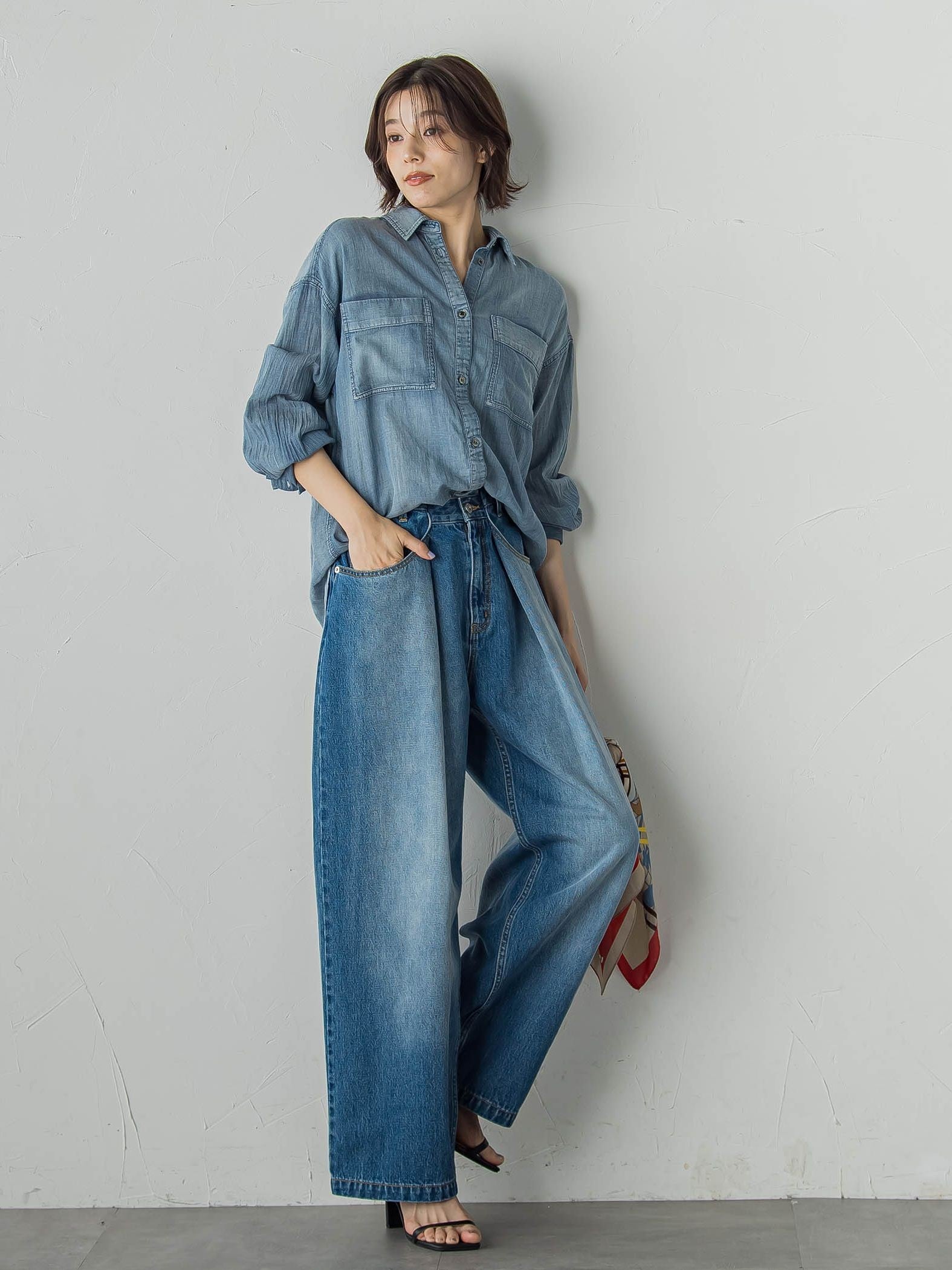 タックデニムパンツ≪洗濯機で洗える≫