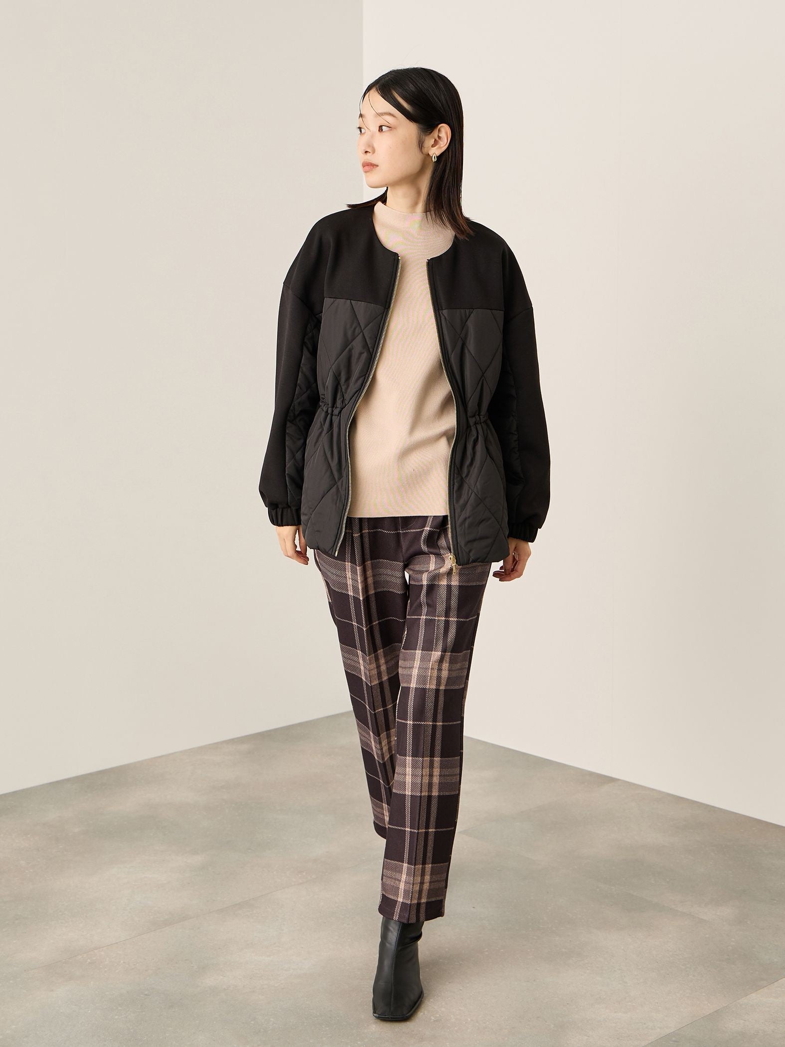 ブラッシュバックストレッチイージーパンツ≪洗濯機で洗える≫