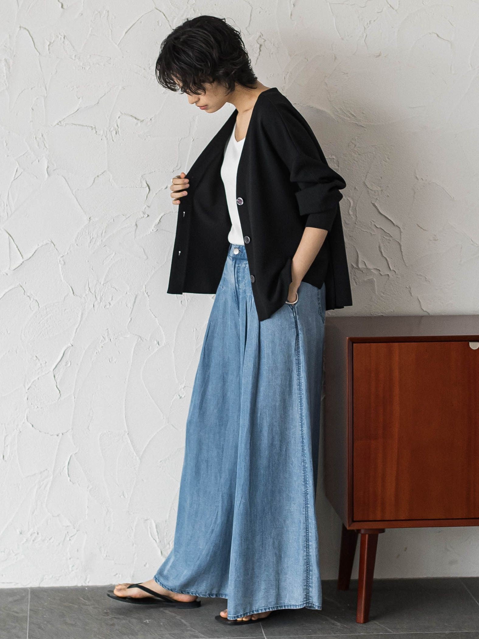 ゆれるデニムフレアパンツ