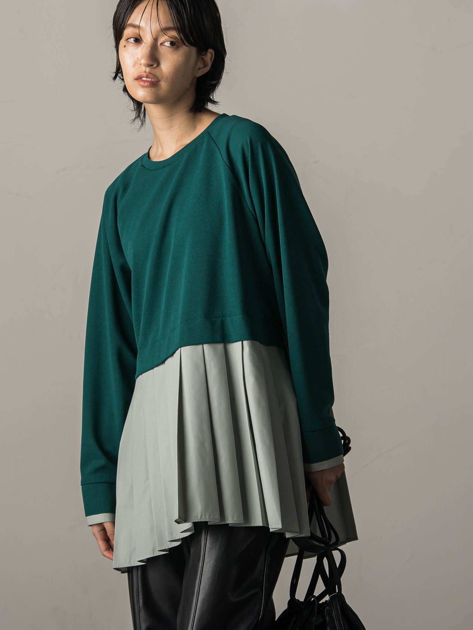 プリーツドッキングプルオーバー≪洗濯機で洗える≫