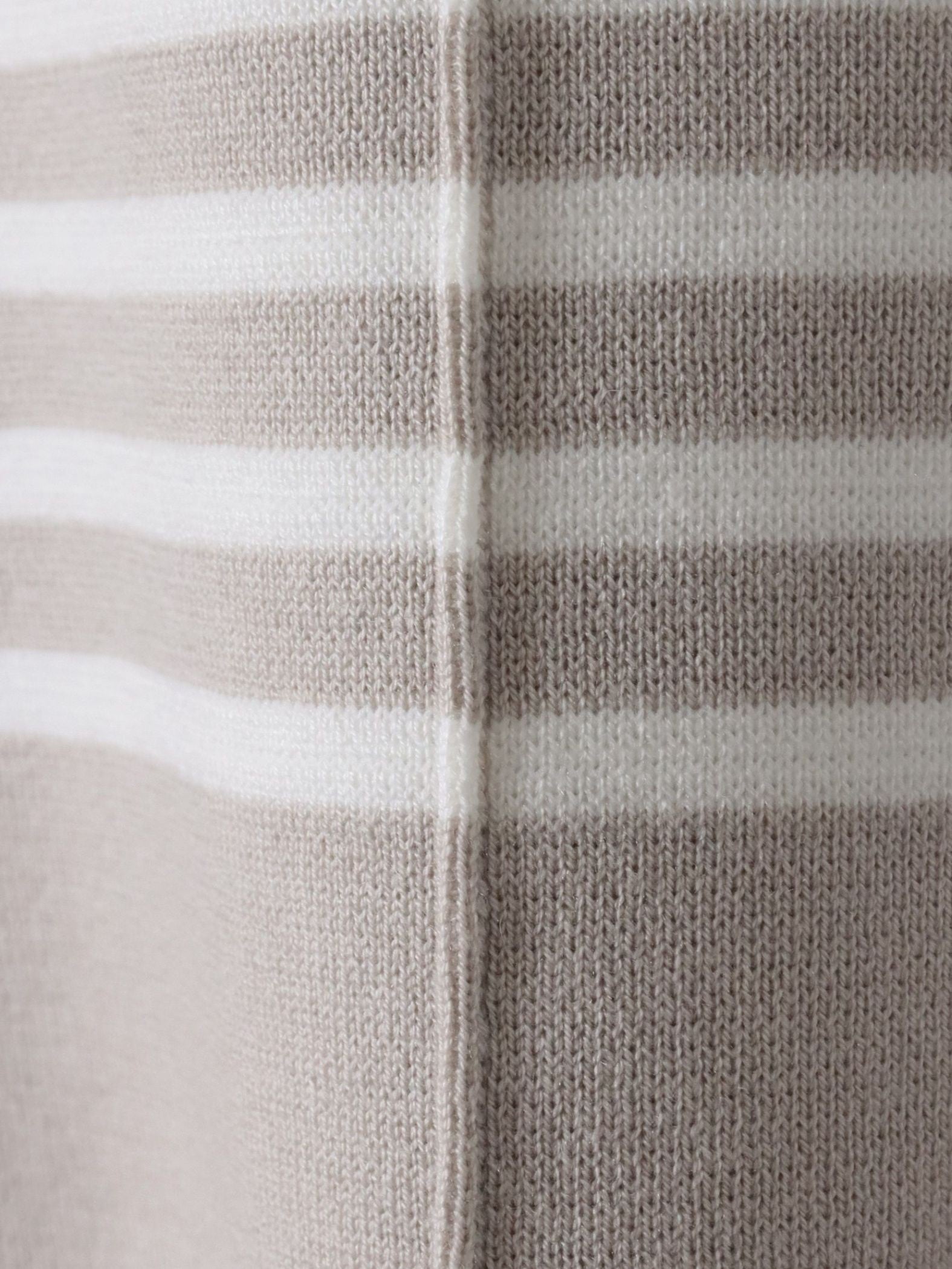 ”マシュマロタッチ”トーンアップニット