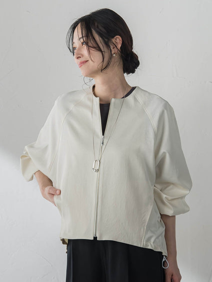 サテンジップブルゾン