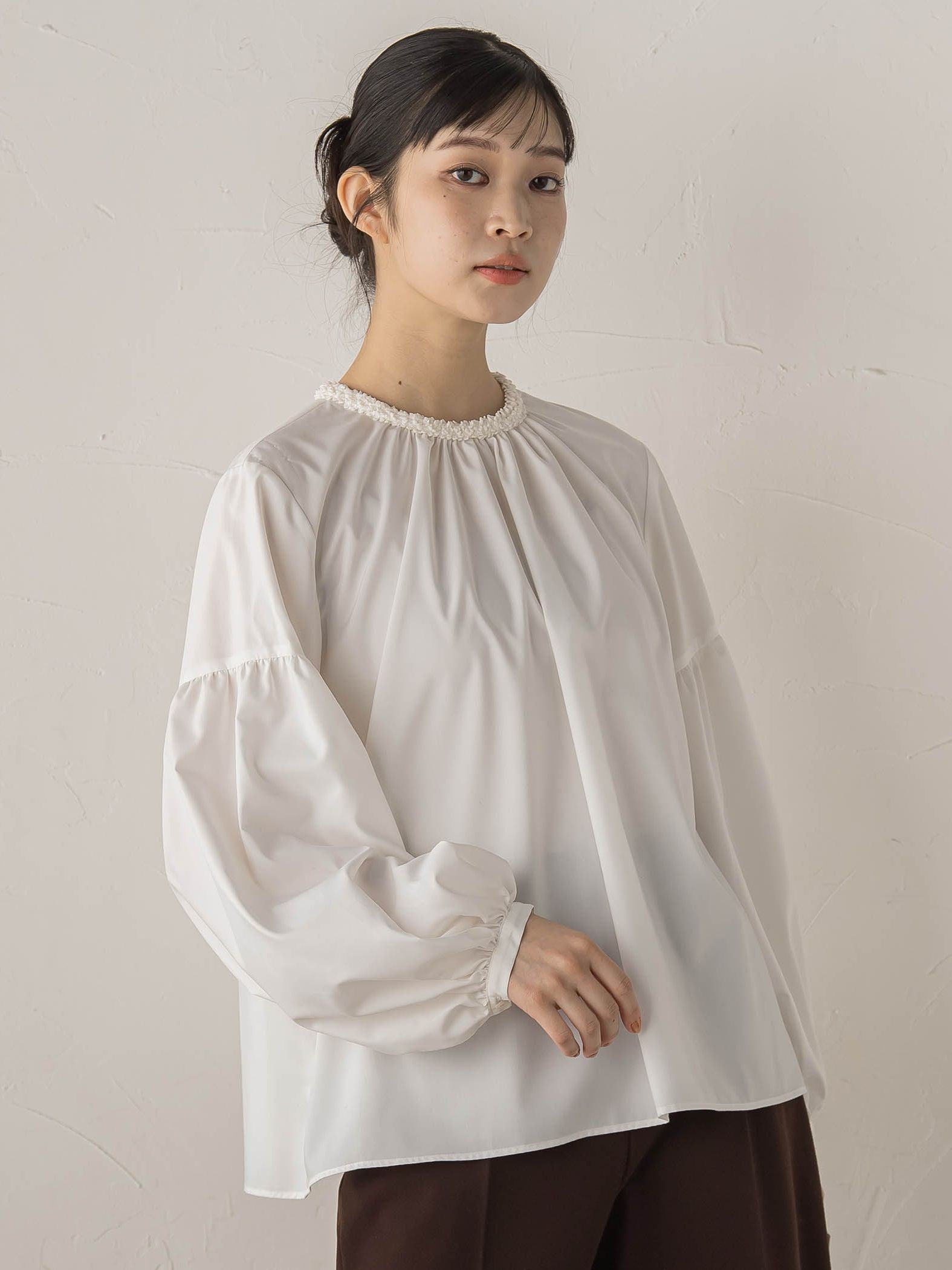 ブレードブラウス≪洗濯機で洗える≫