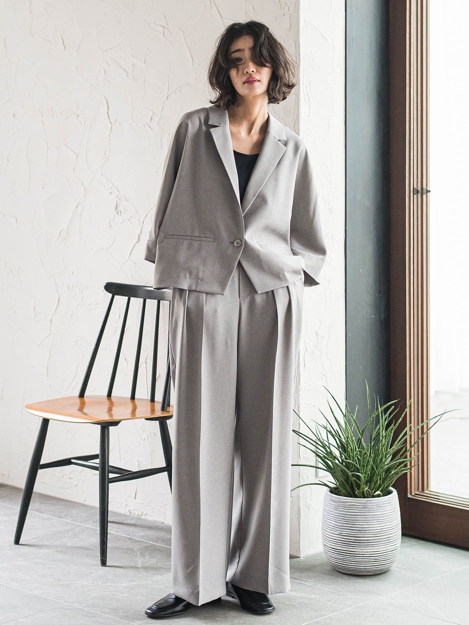 【WEB限定】タックワイドパンツ≪洗濯機で洗える≫