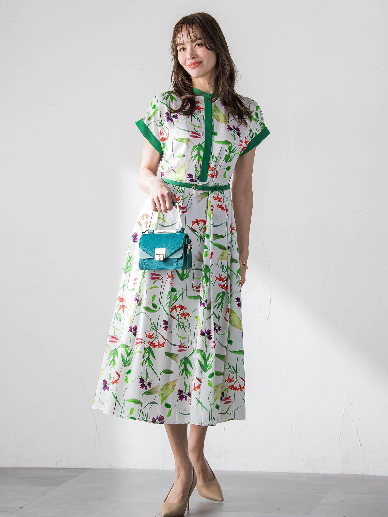 【KEITA KAWASAKI × Viaggio Bluコラボ】リリープリントワンピース