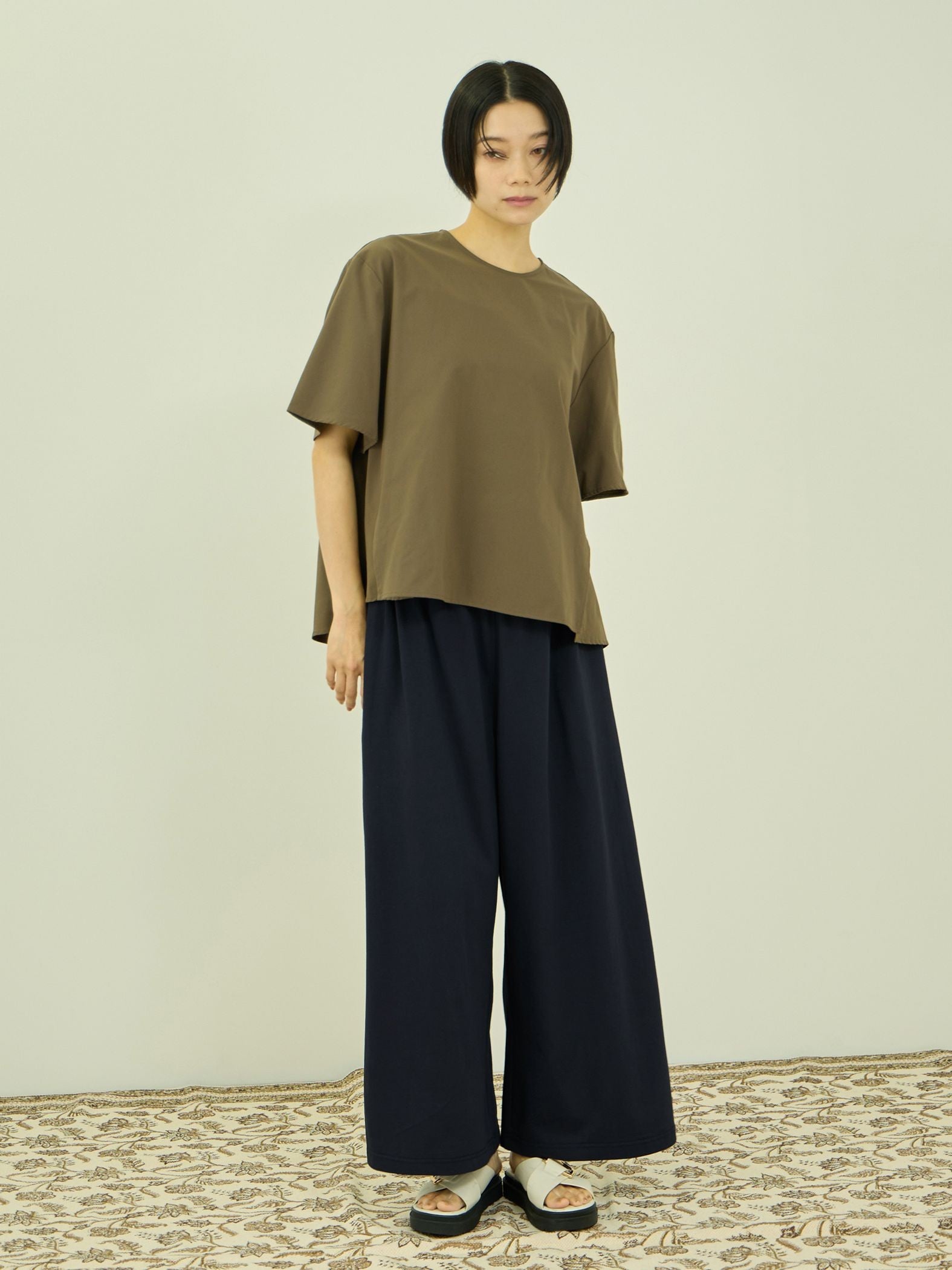 接触冷感カットソーワイドパンツ