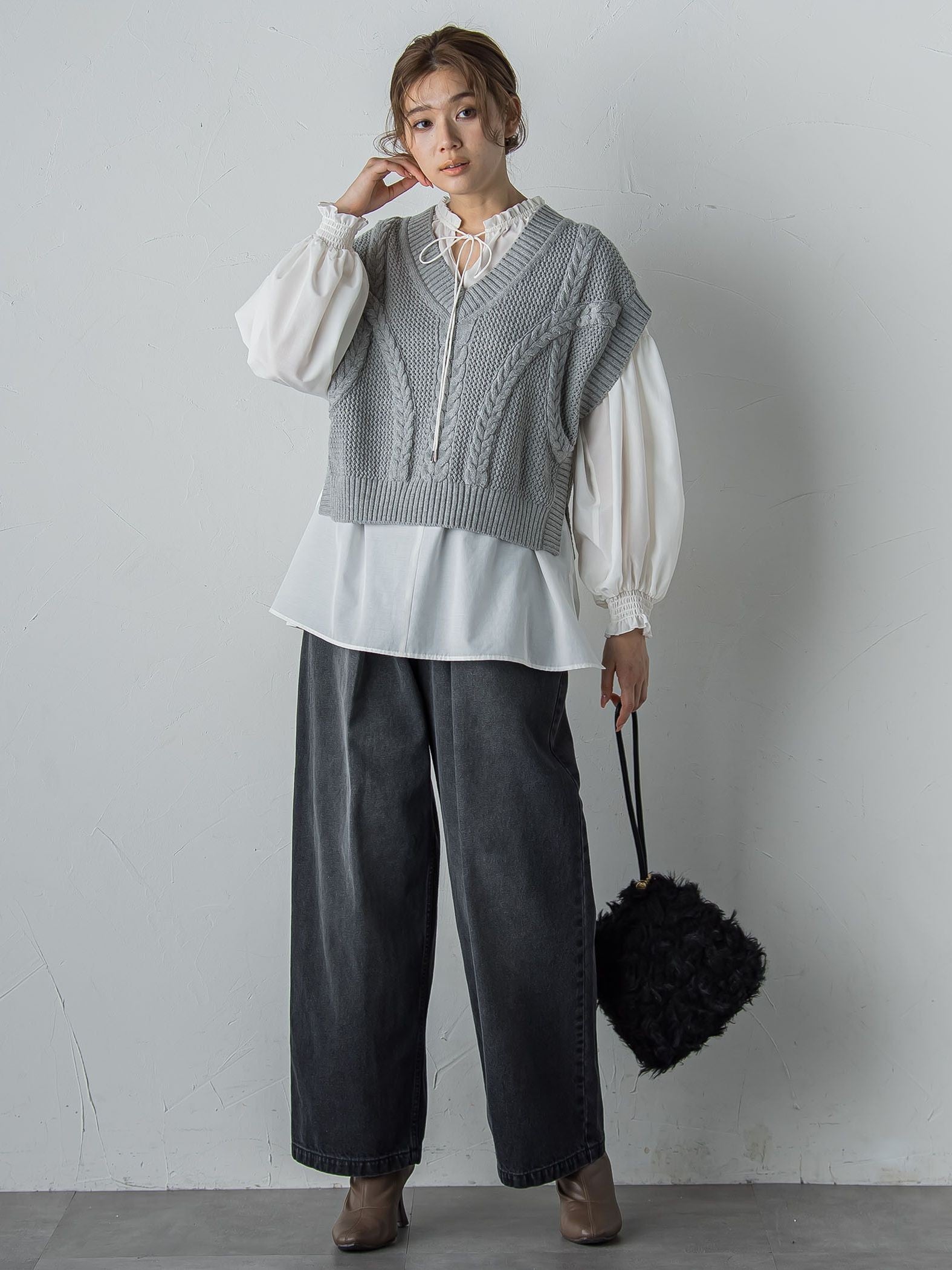 タックデニムパンツ≪洗濯機で洗える≫