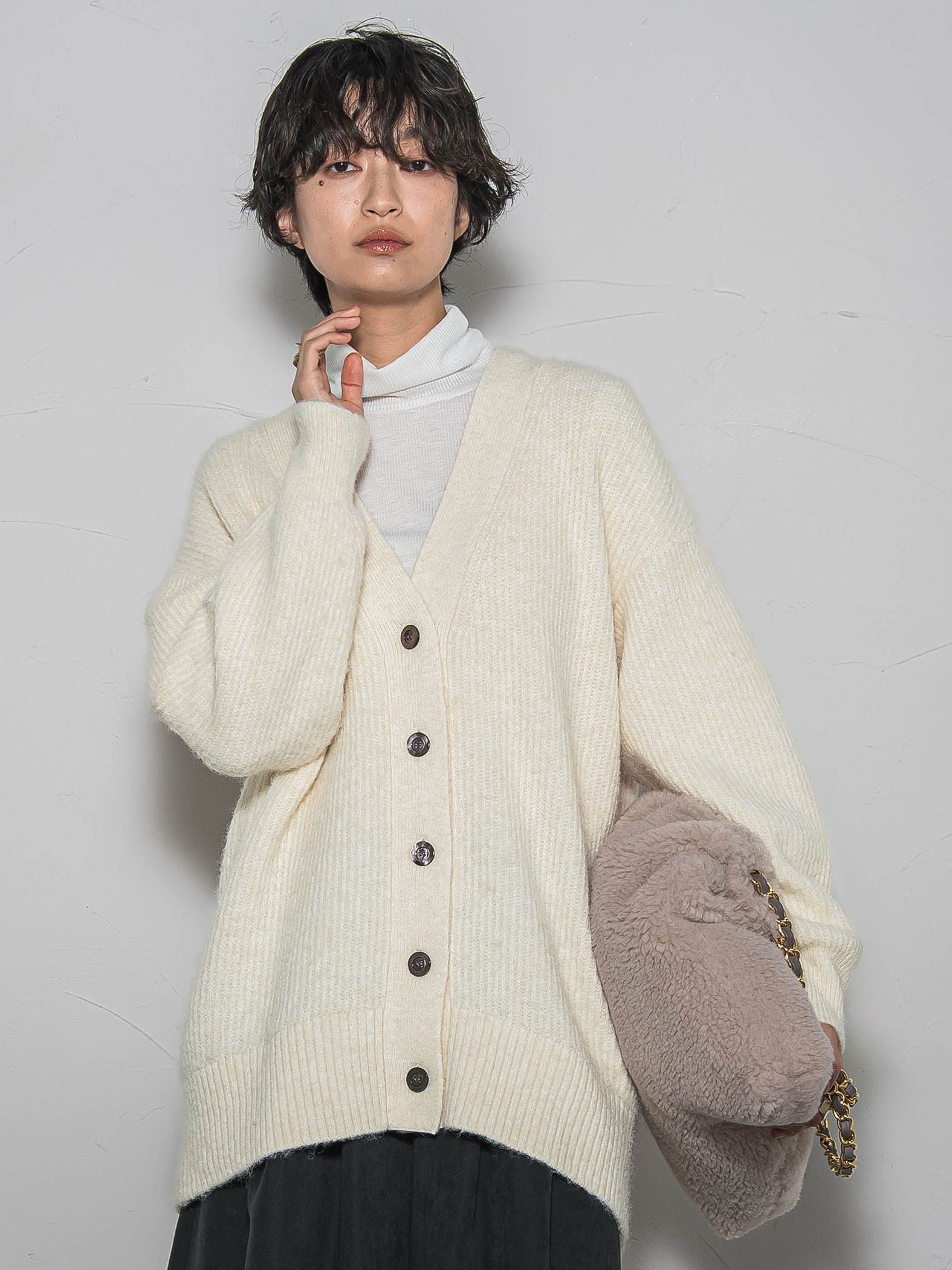 【新色追加】フラッフィーVネックニットカーディガン≪手洗い可能≫