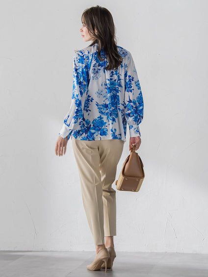 美シルエットテーパードパンツ