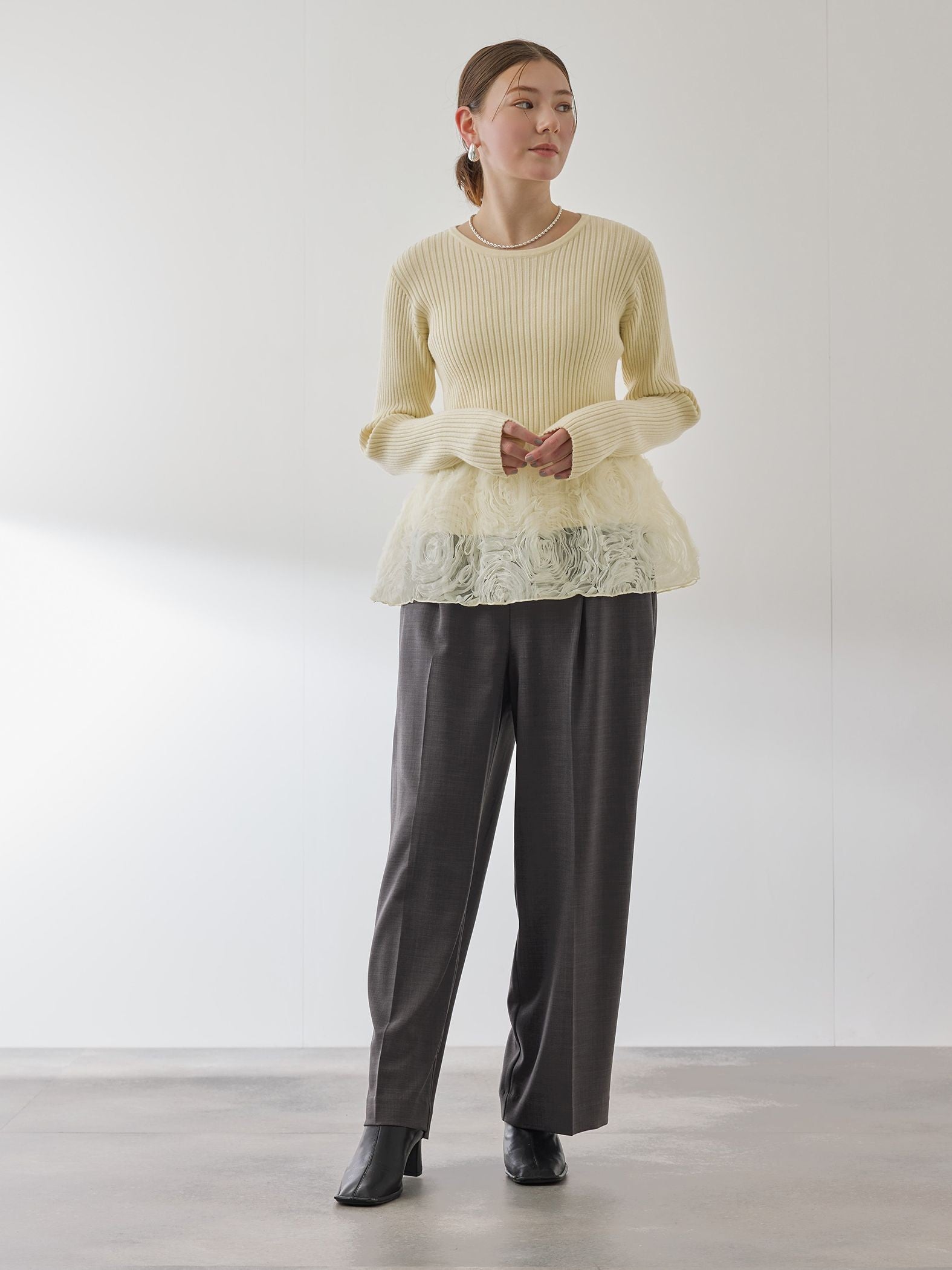 フラワーチュールペプラムリブニット≪手洗い可能≫