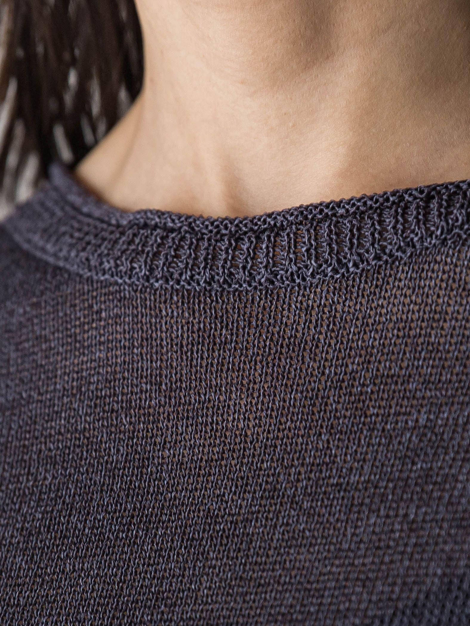 ペーパーブレンドルーズニットプルオーバー