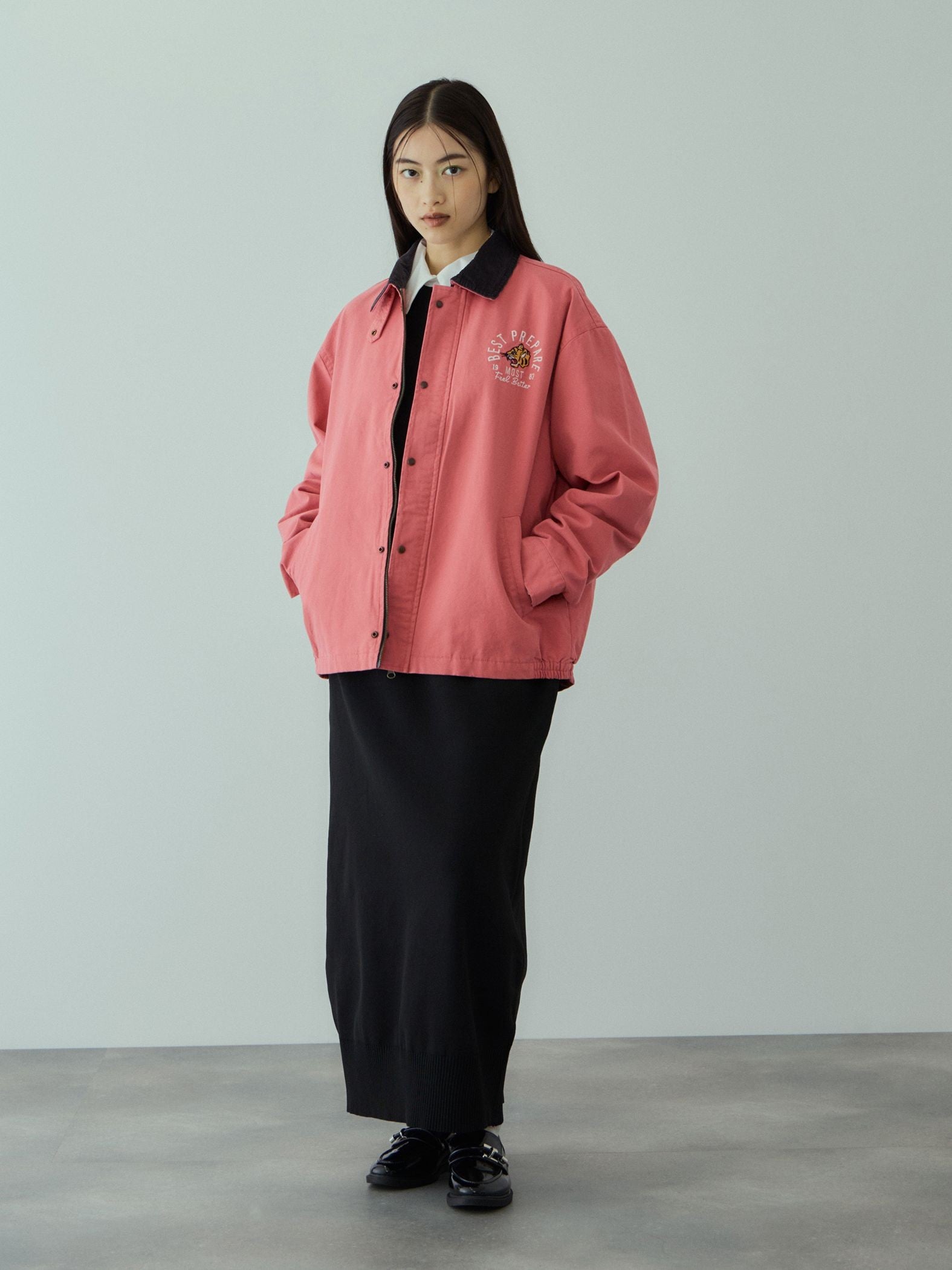 TIGER刺繍ダックジャケット≪手洗い可能≫