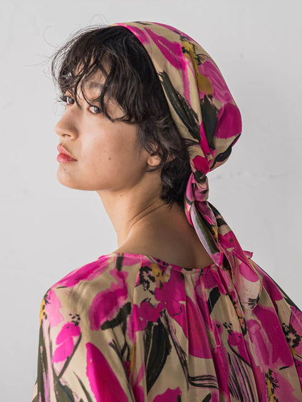 IPEKERフラワープリントスカーフ