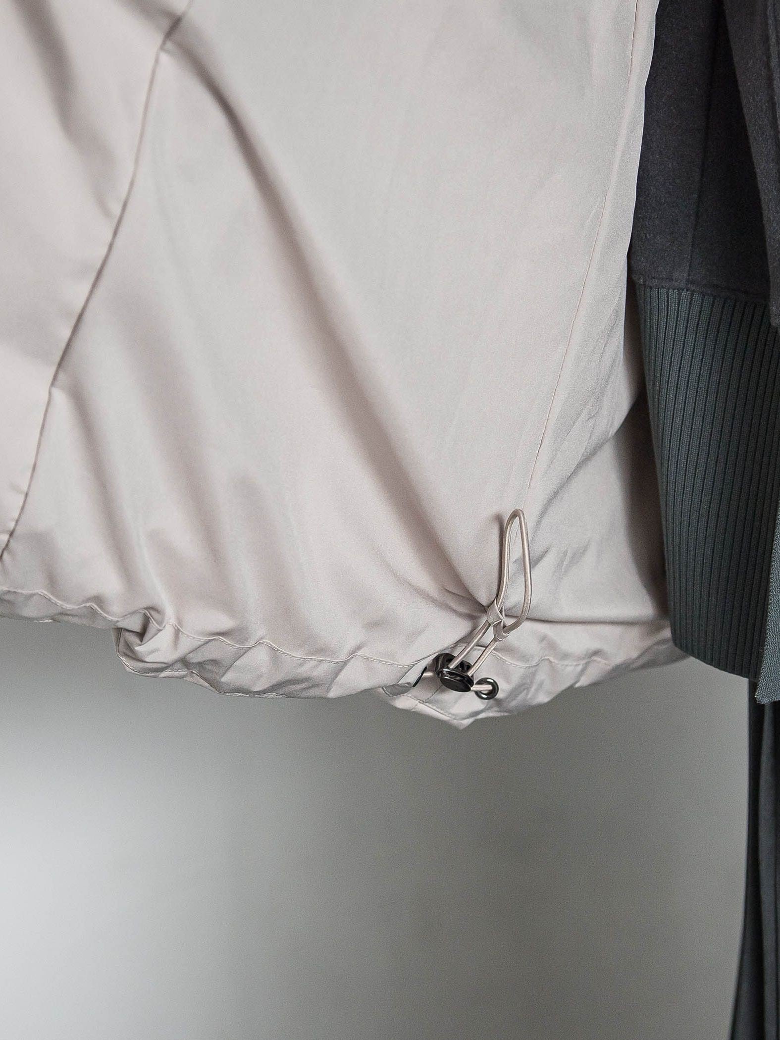 エアリーピュアダウンコクーンジャケット